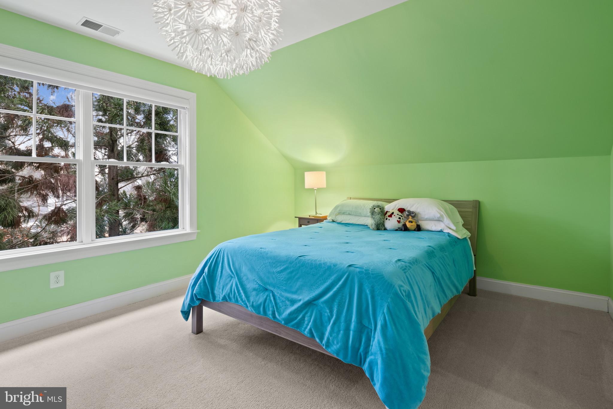 OAKWOOD KNOLLS - Residential