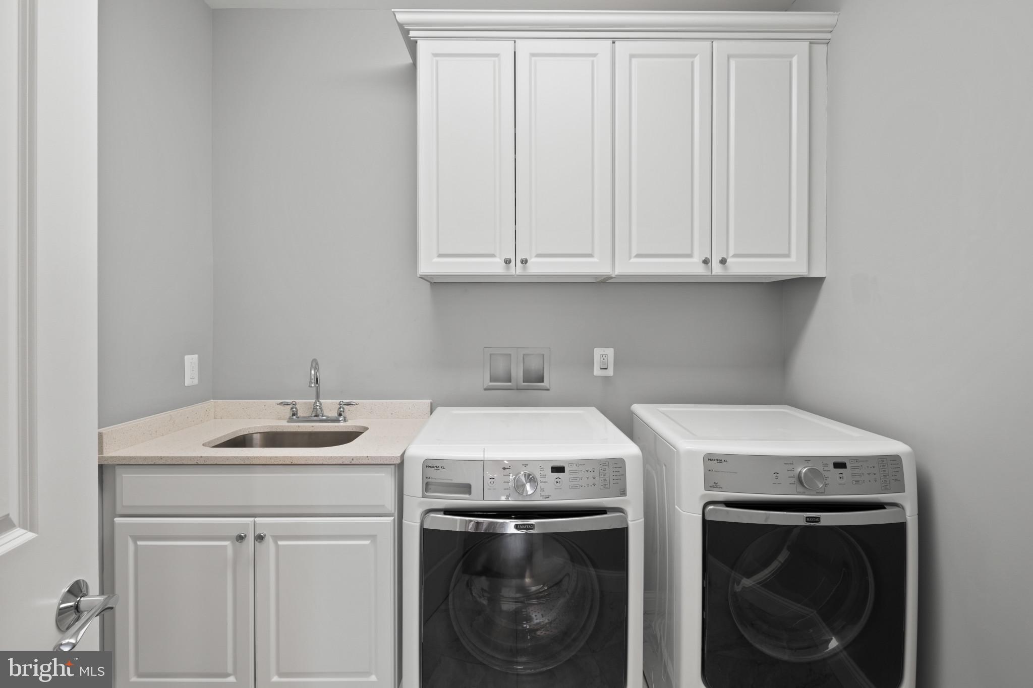 OAKWOOD KNOLLS - Residential