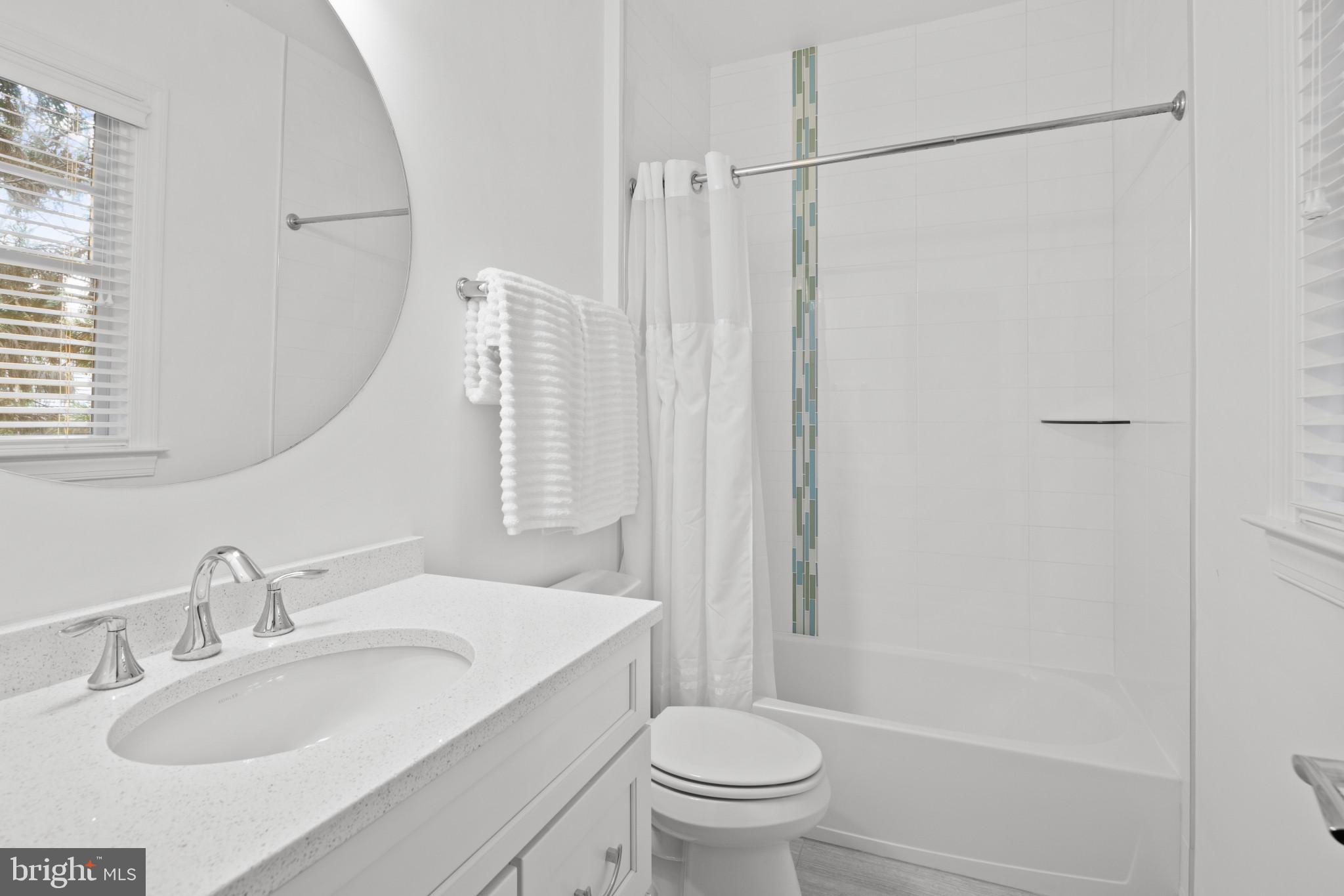 OAKWOOD KNOLLS - Residential