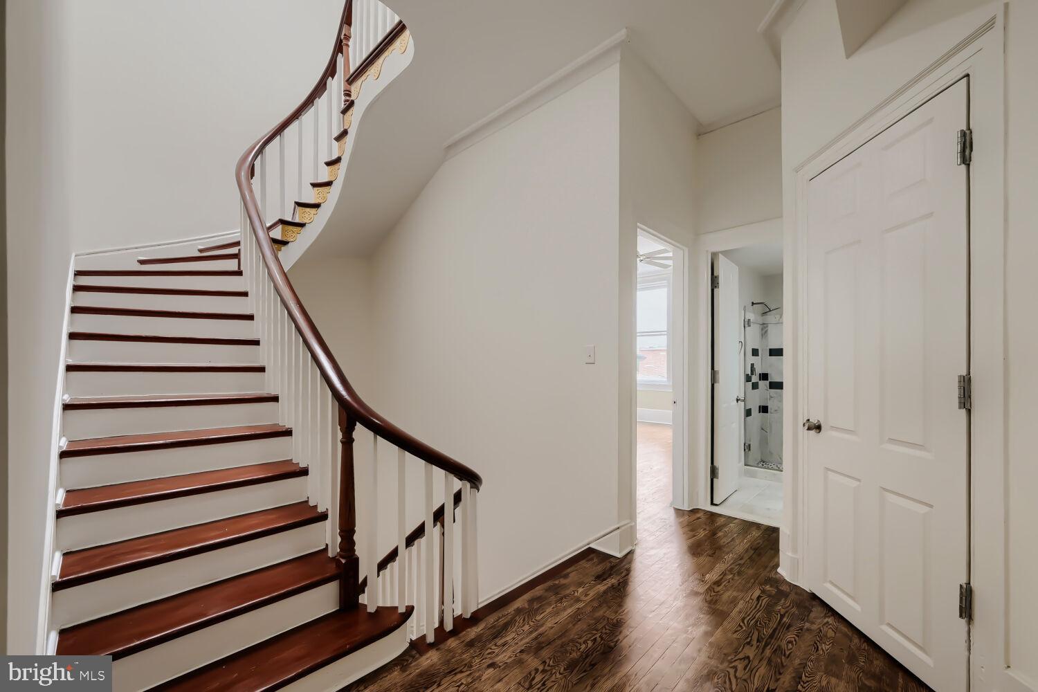 MOUNT VERNON - Residential
