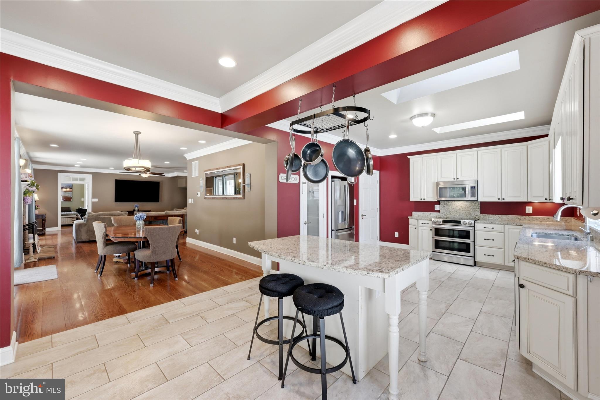 ROYSTON - Residential