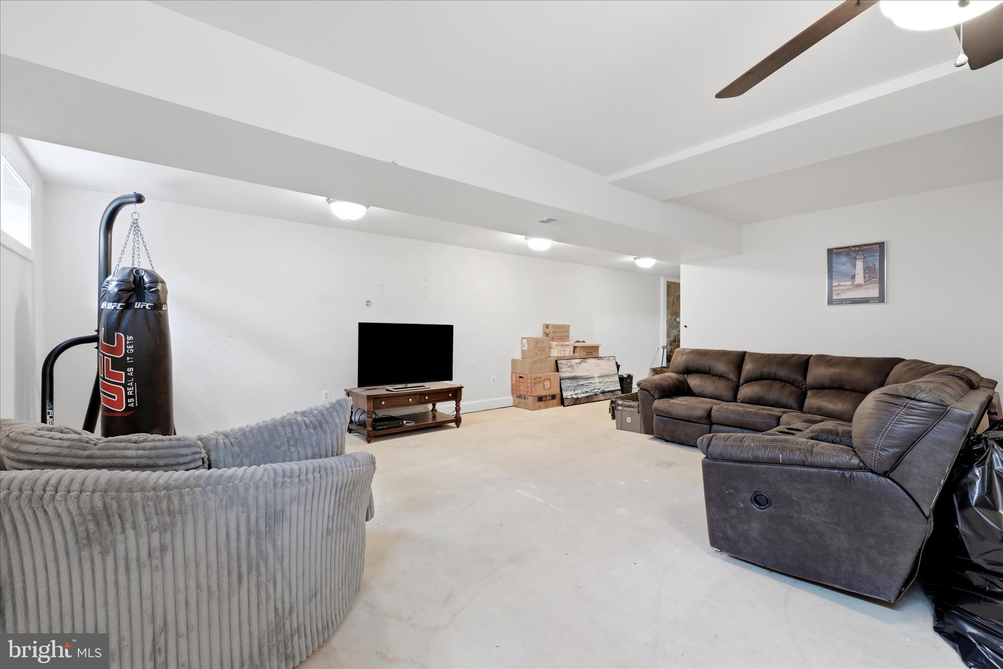 ROYSTON - Residential