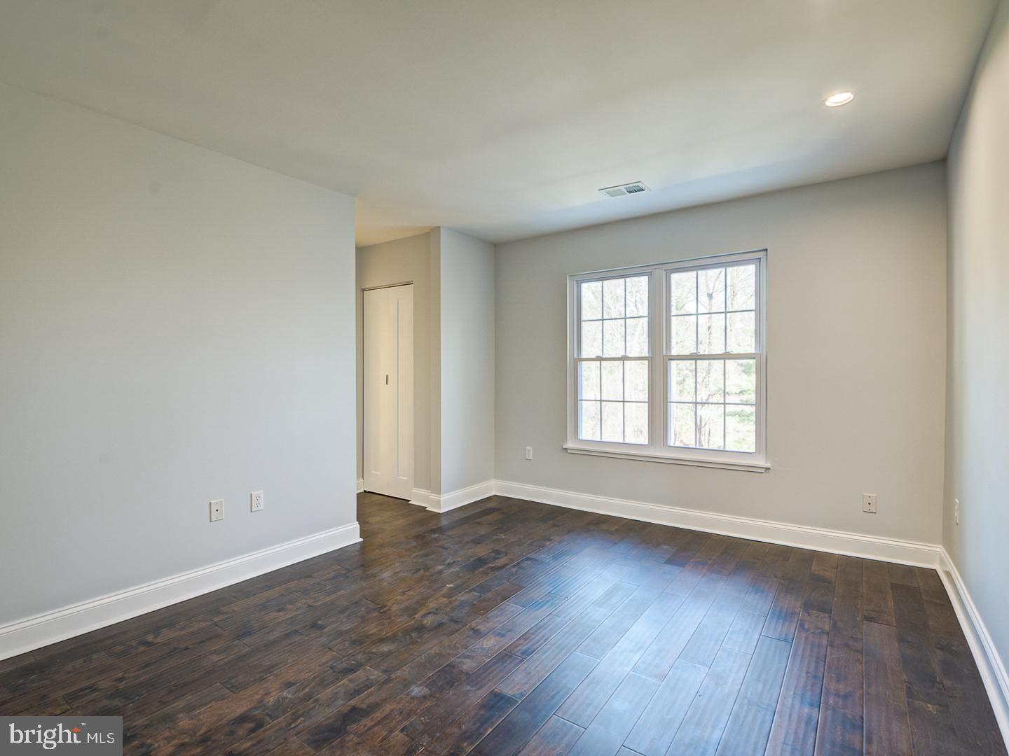 GERMANTOWN VIEW - Residential