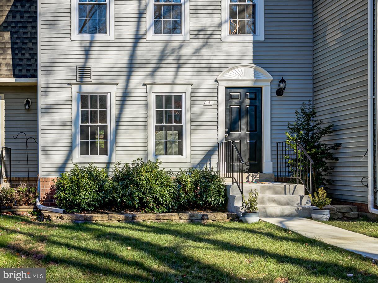 GERMANTOWN VIEW - Residential