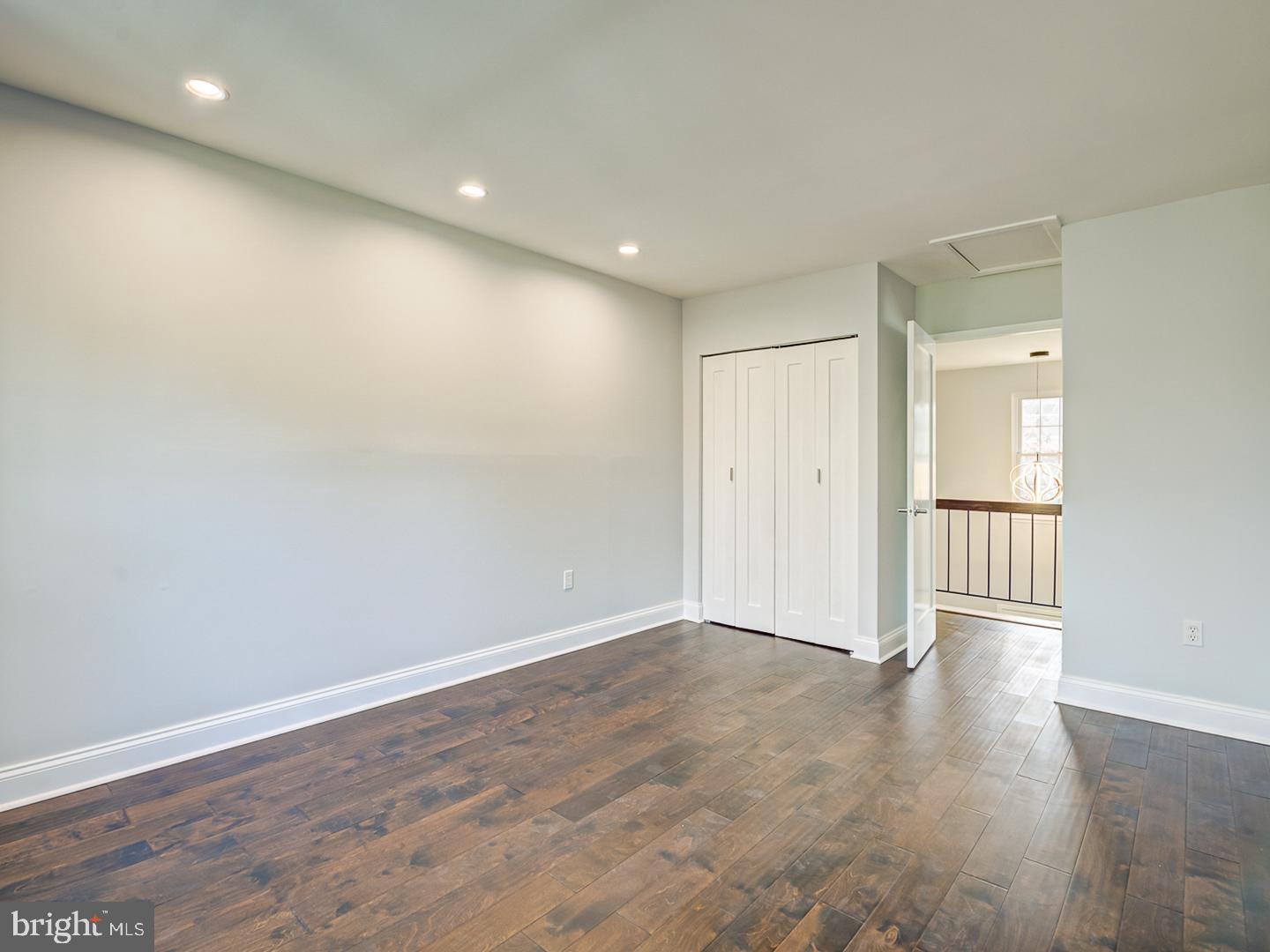 GERMANTOWN VIEW - Residential