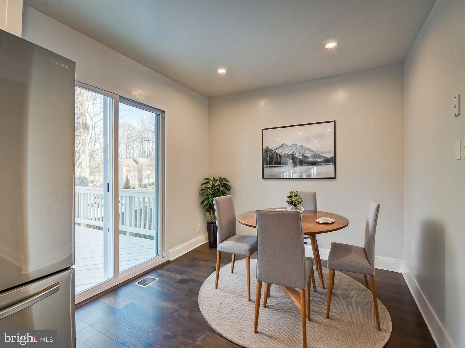 GERMANTOWN VIEW - Residential