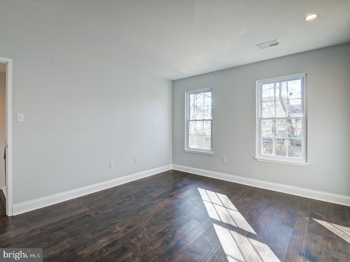 GERMANTOWN VIEW - Residential