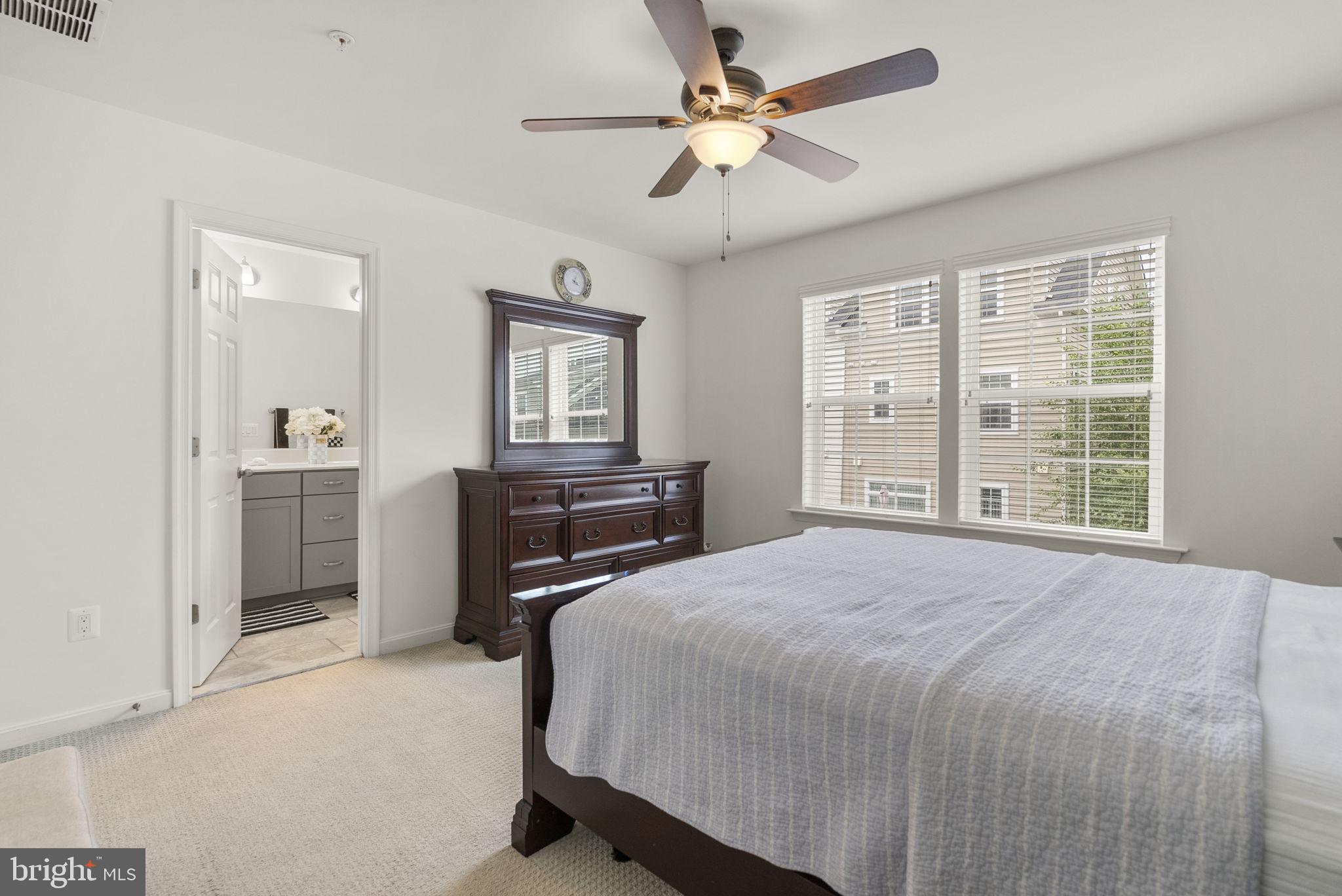 ELKRIDGE CROSSING - Residential