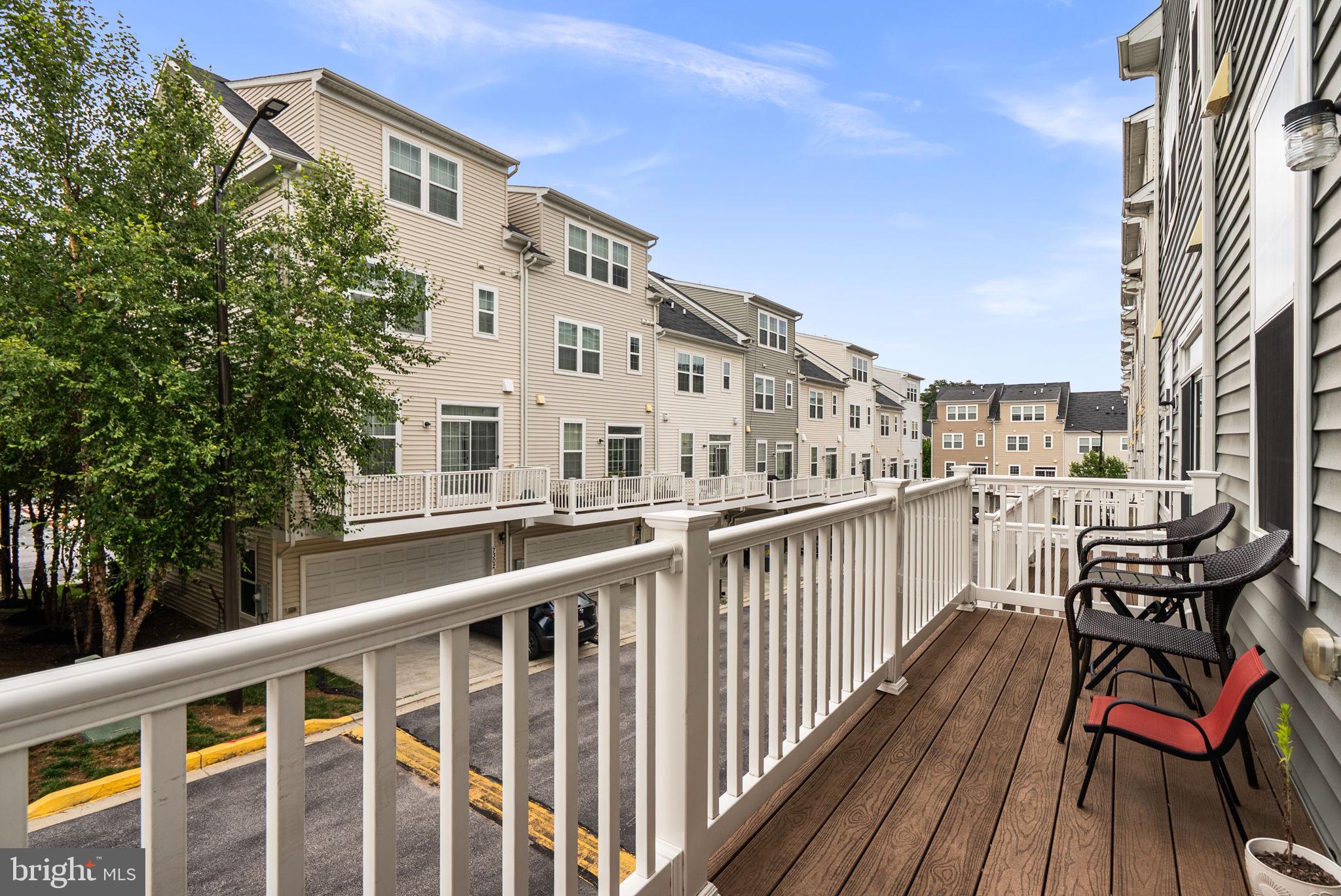 ELKRIDGE CROSSING - Residential