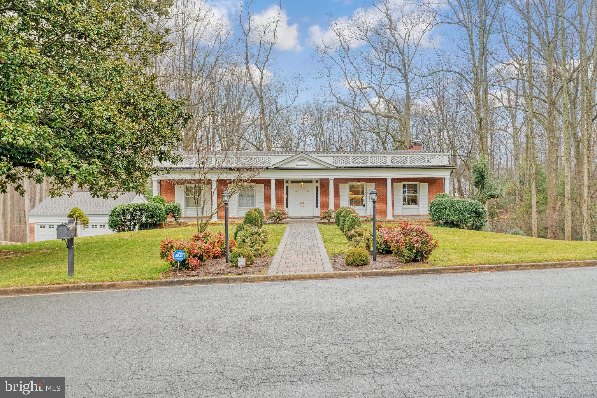 OLD GEORGETOWN ESTATES - Residential