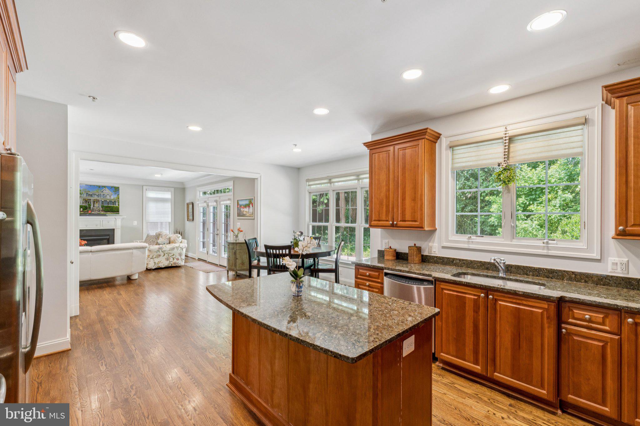 ALTA VISTA GARDENS - Residential
