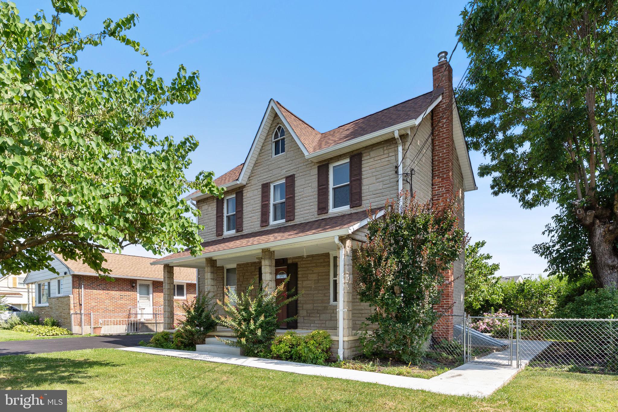 ROSEDALE - Residential