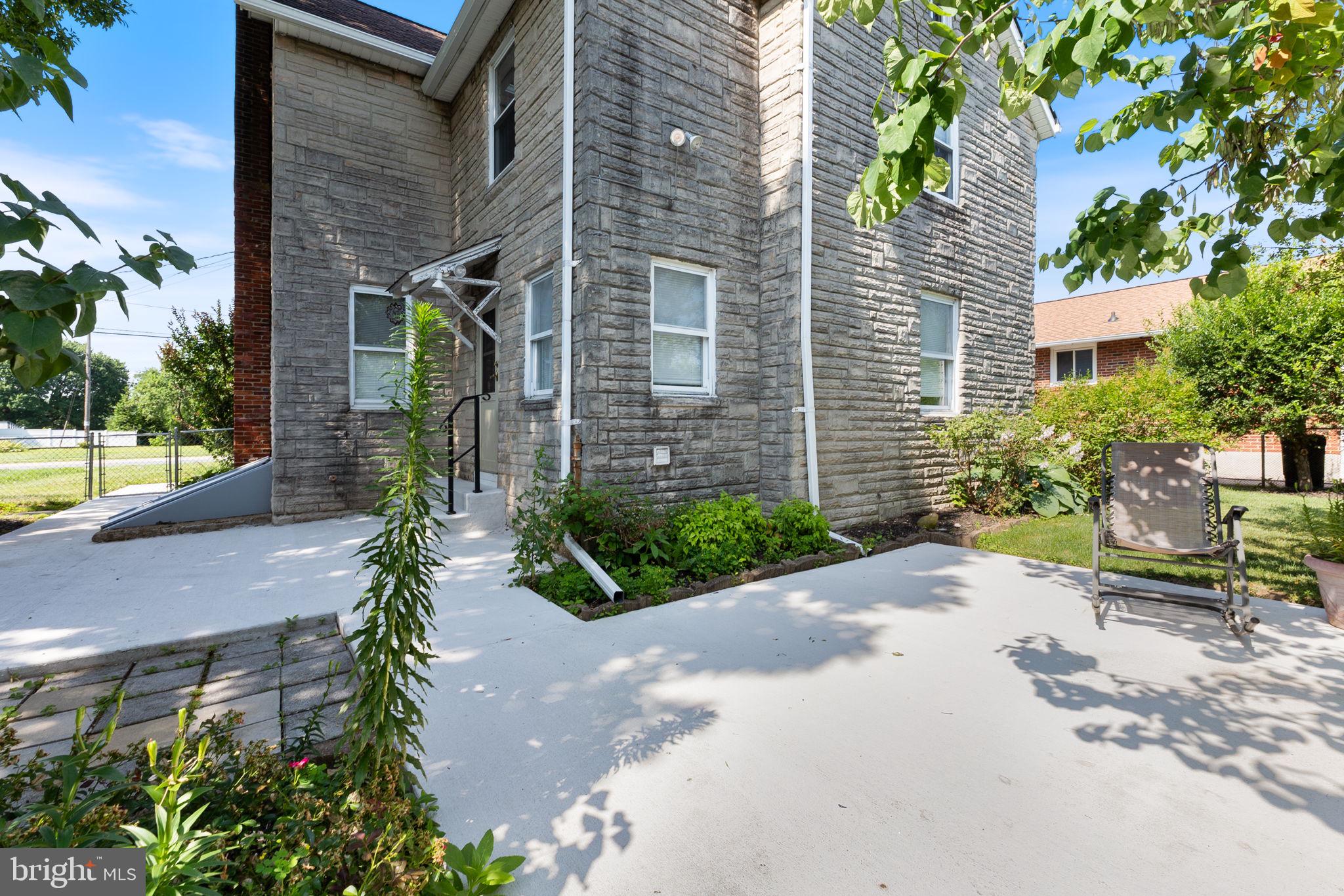 ROSEDALE - Residential