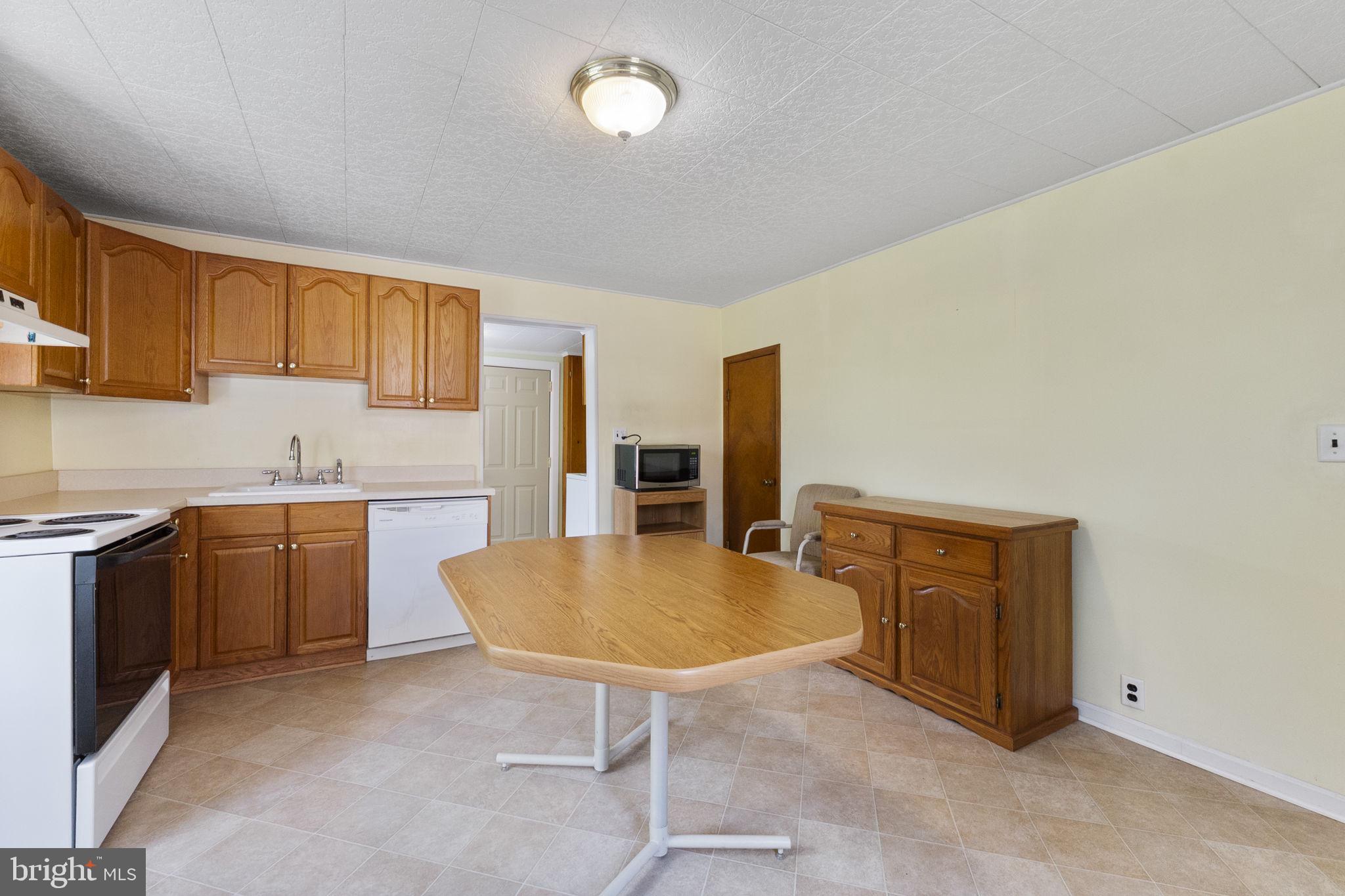 ROSEDALE - Residential