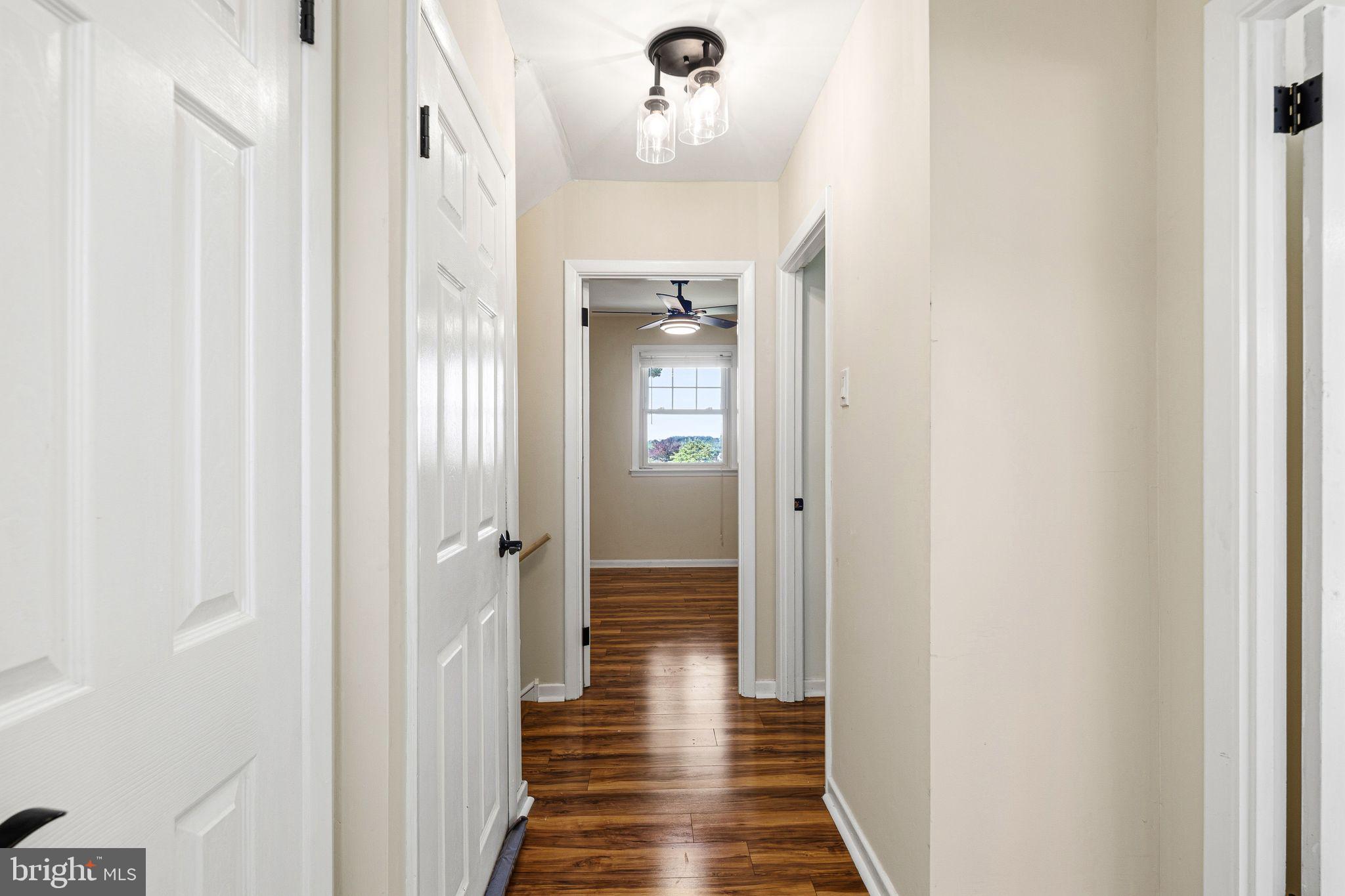 HORSHAM MEADOWS - Residential