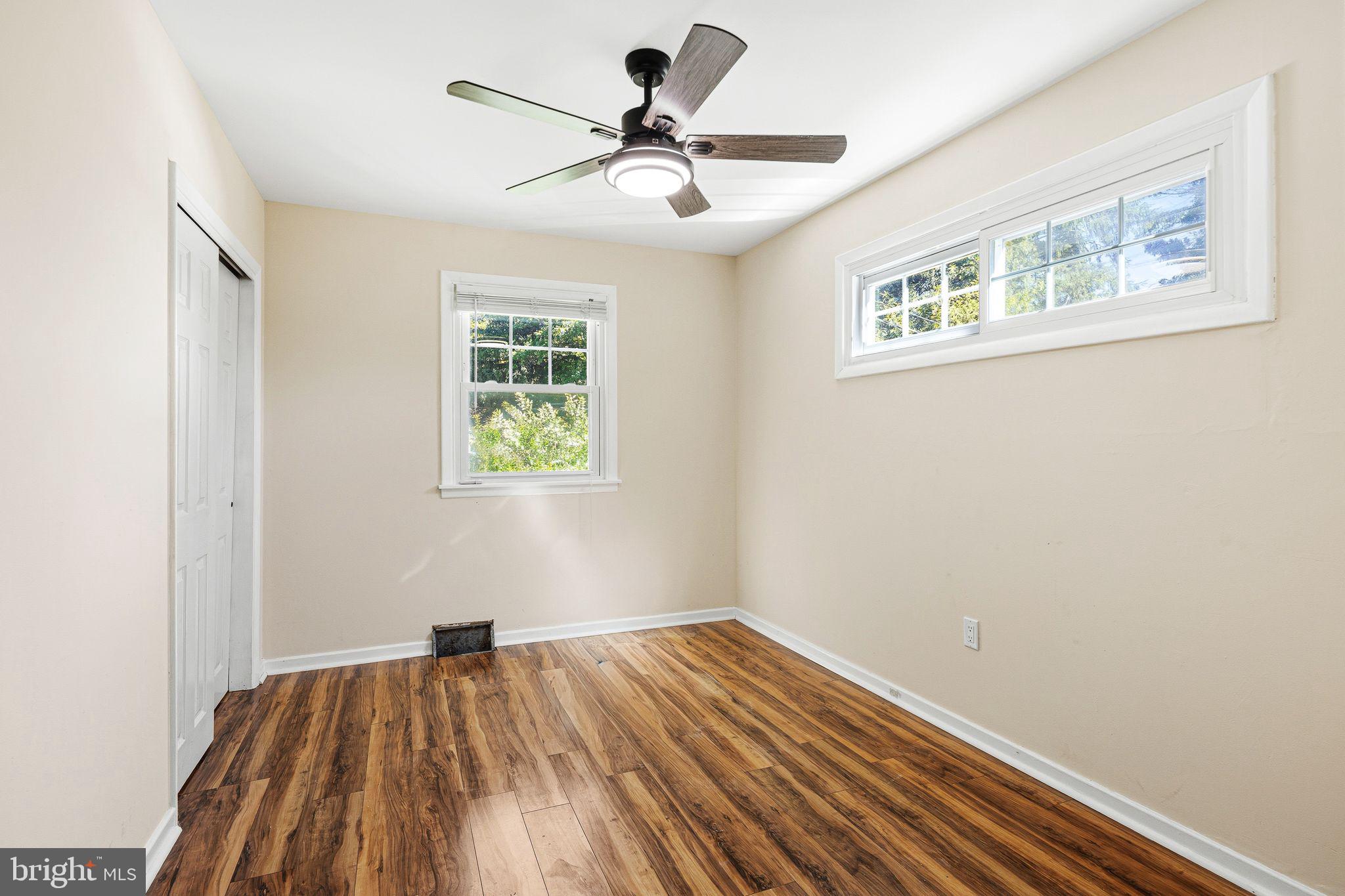 HORSHAM MEADOWS - Residential