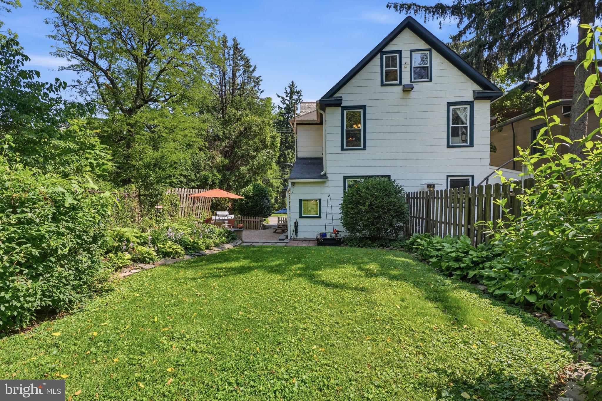 ELKINS PARK - Residential
