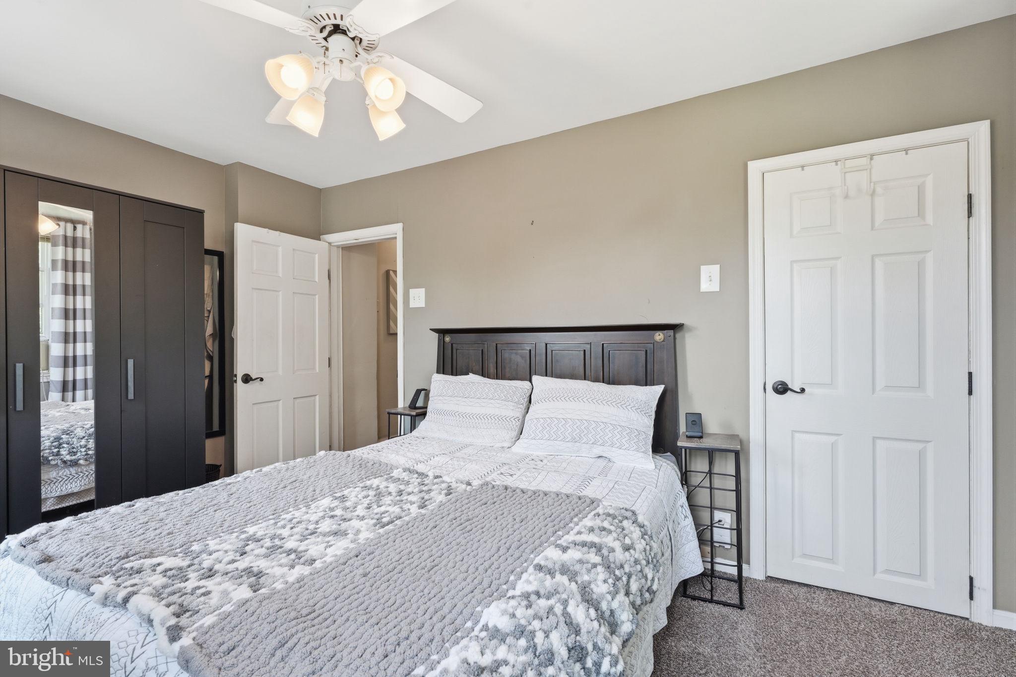 ELKINS PARK - Residential