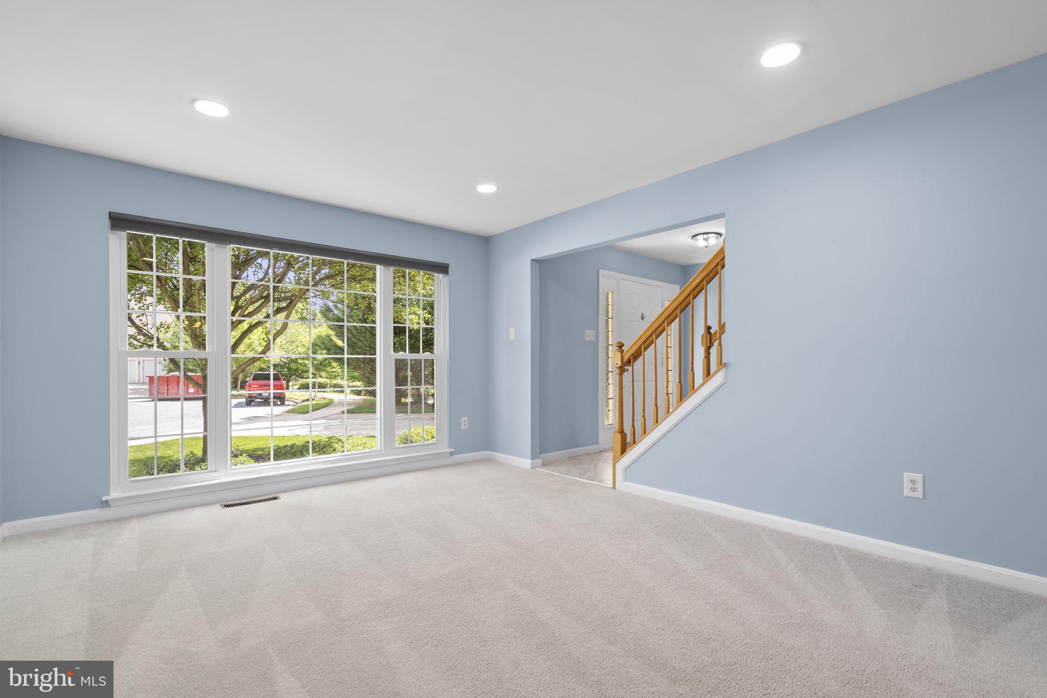 KINGSVIEW VILLAGE - Residential