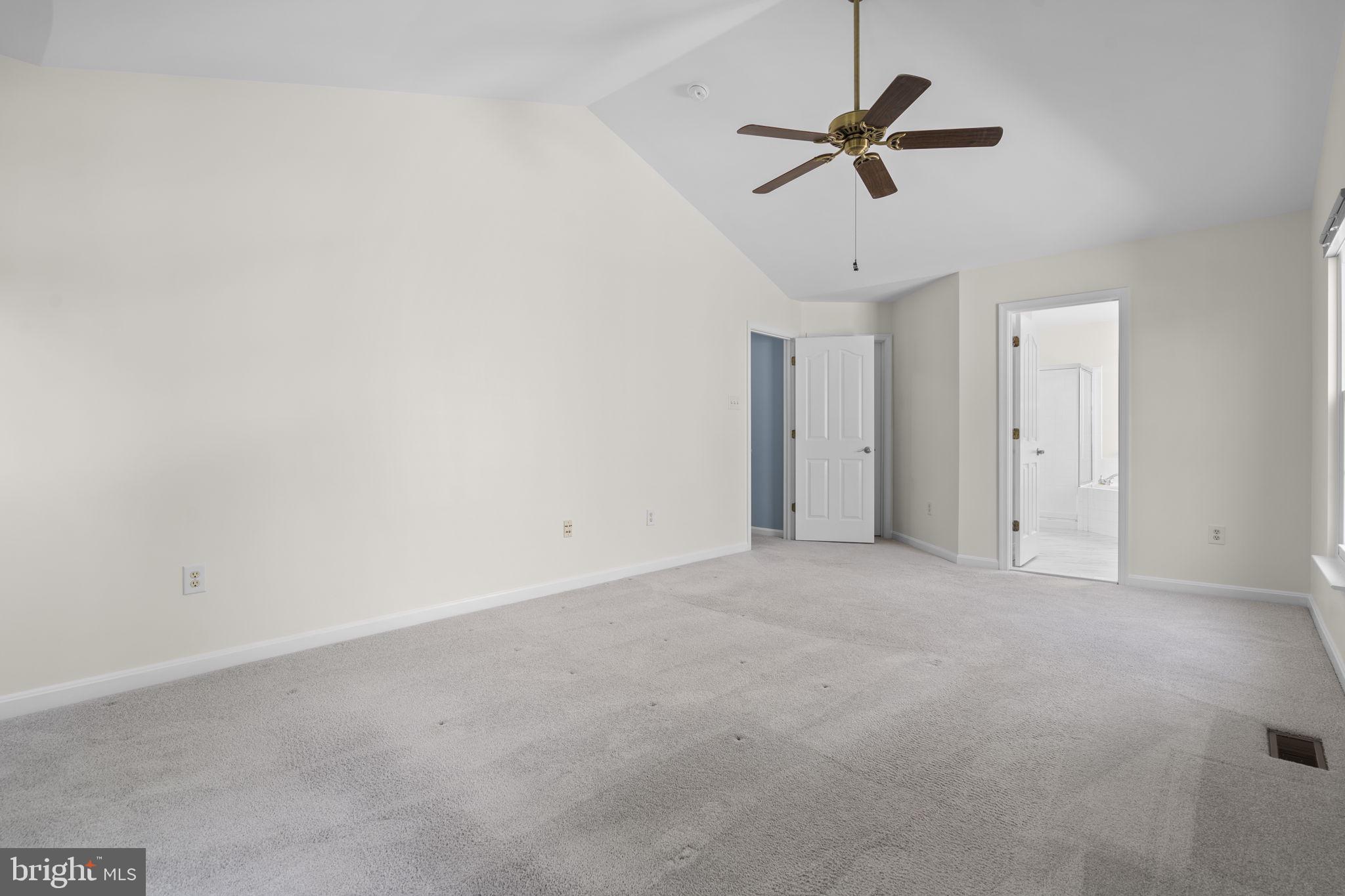 KINGSVIEW VILLAGE - Residential