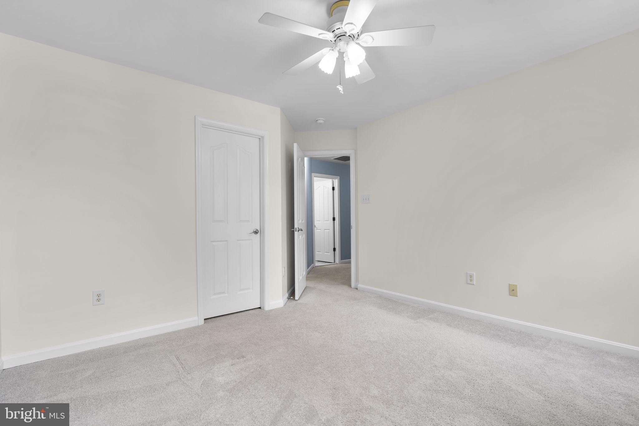 KINGSVIEW VILLAGE - Residential