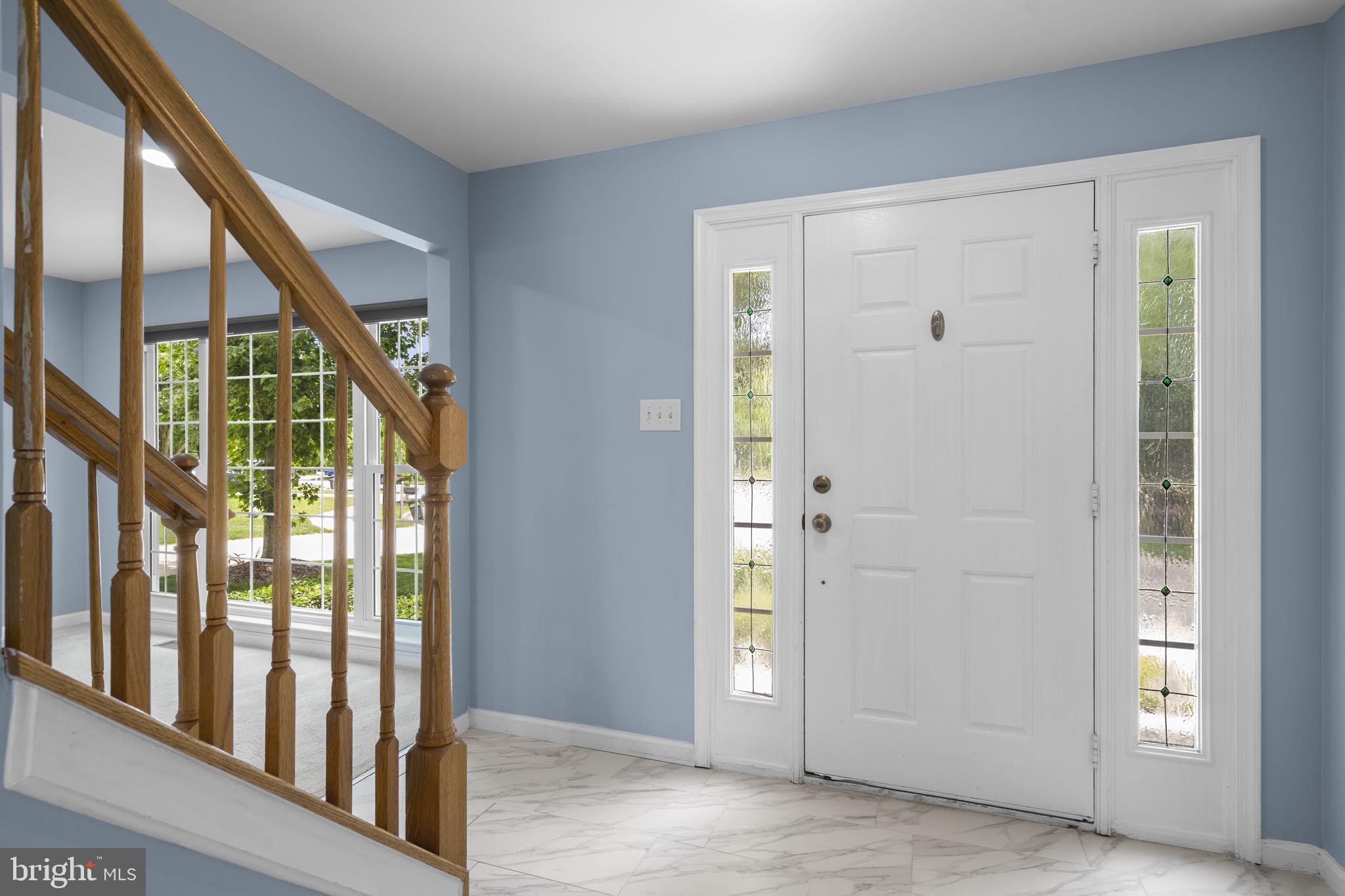 KINGSVIEW VILLAGE - Residential