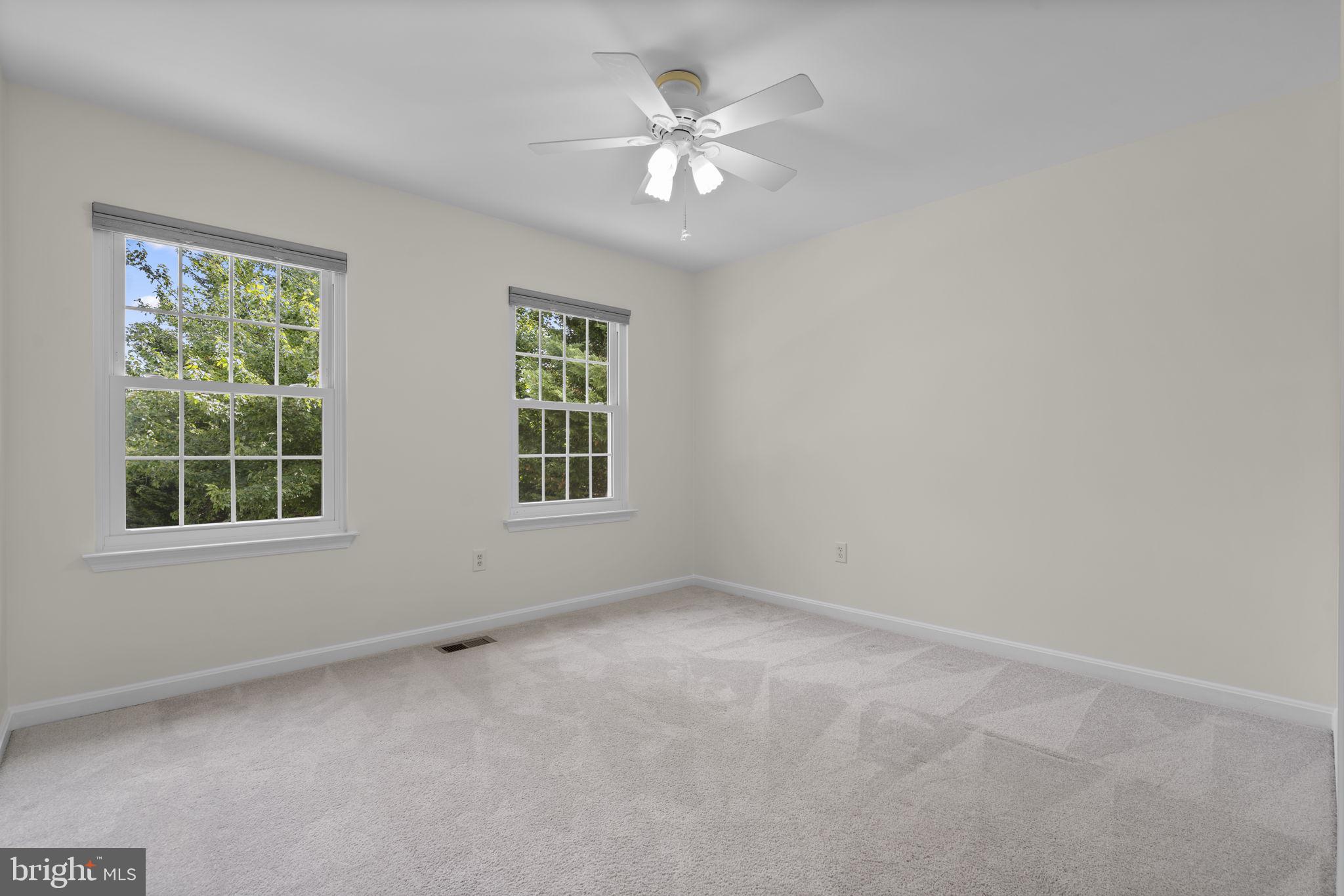 KINGSVIEW VILLAGE - Residential