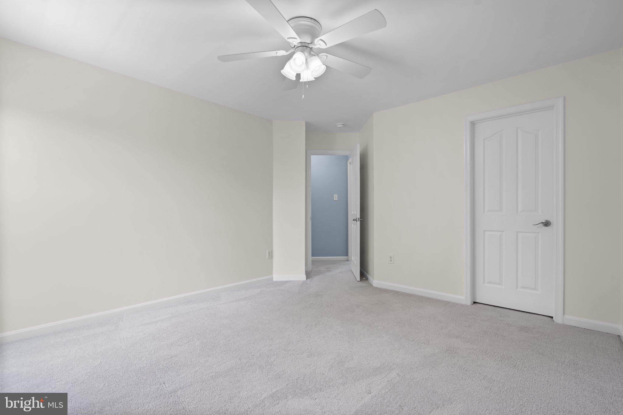 KINGSVIEW VILLAGE - Residential