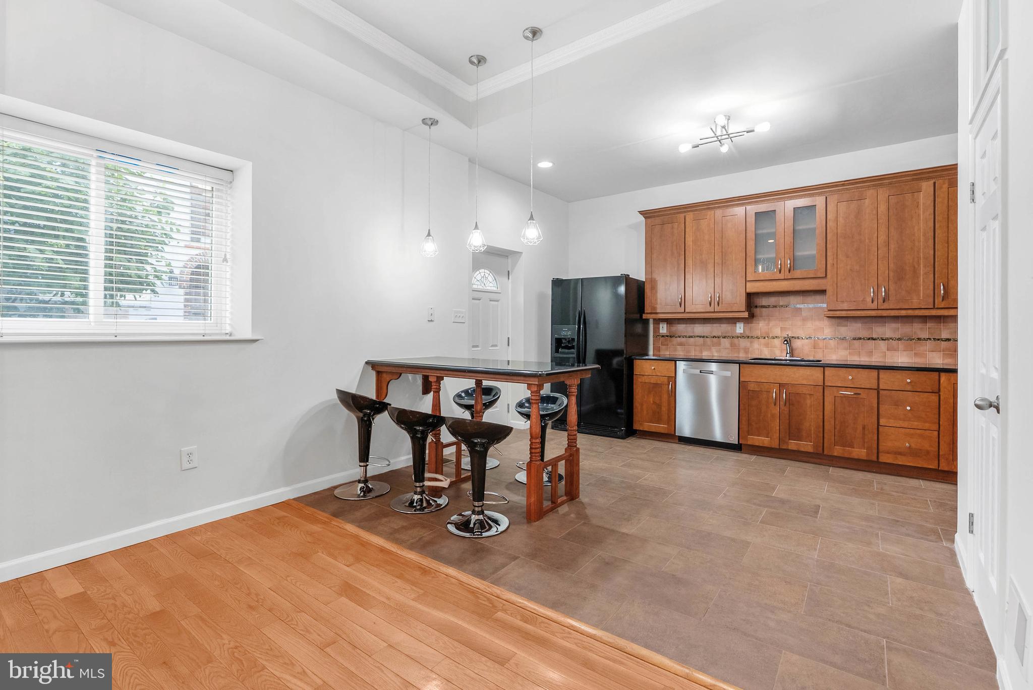 PASSYUNK SQUARE - Residential