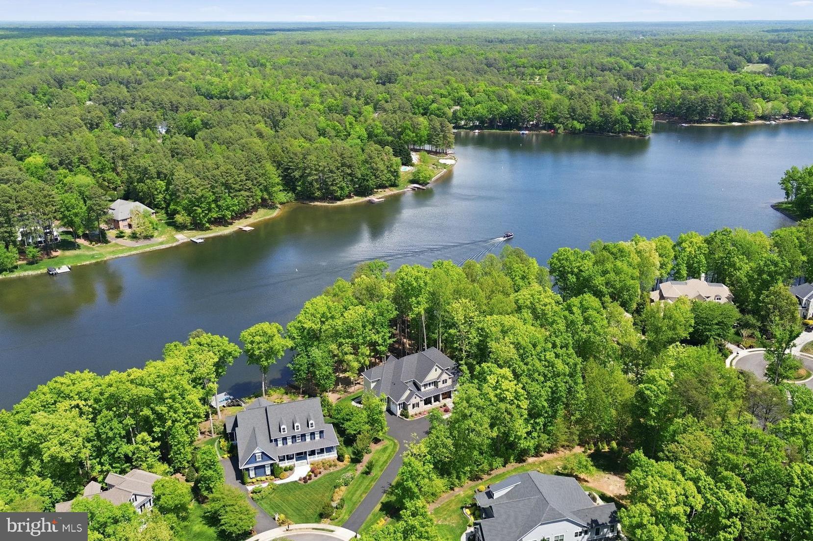FAWN LAKE - Residential