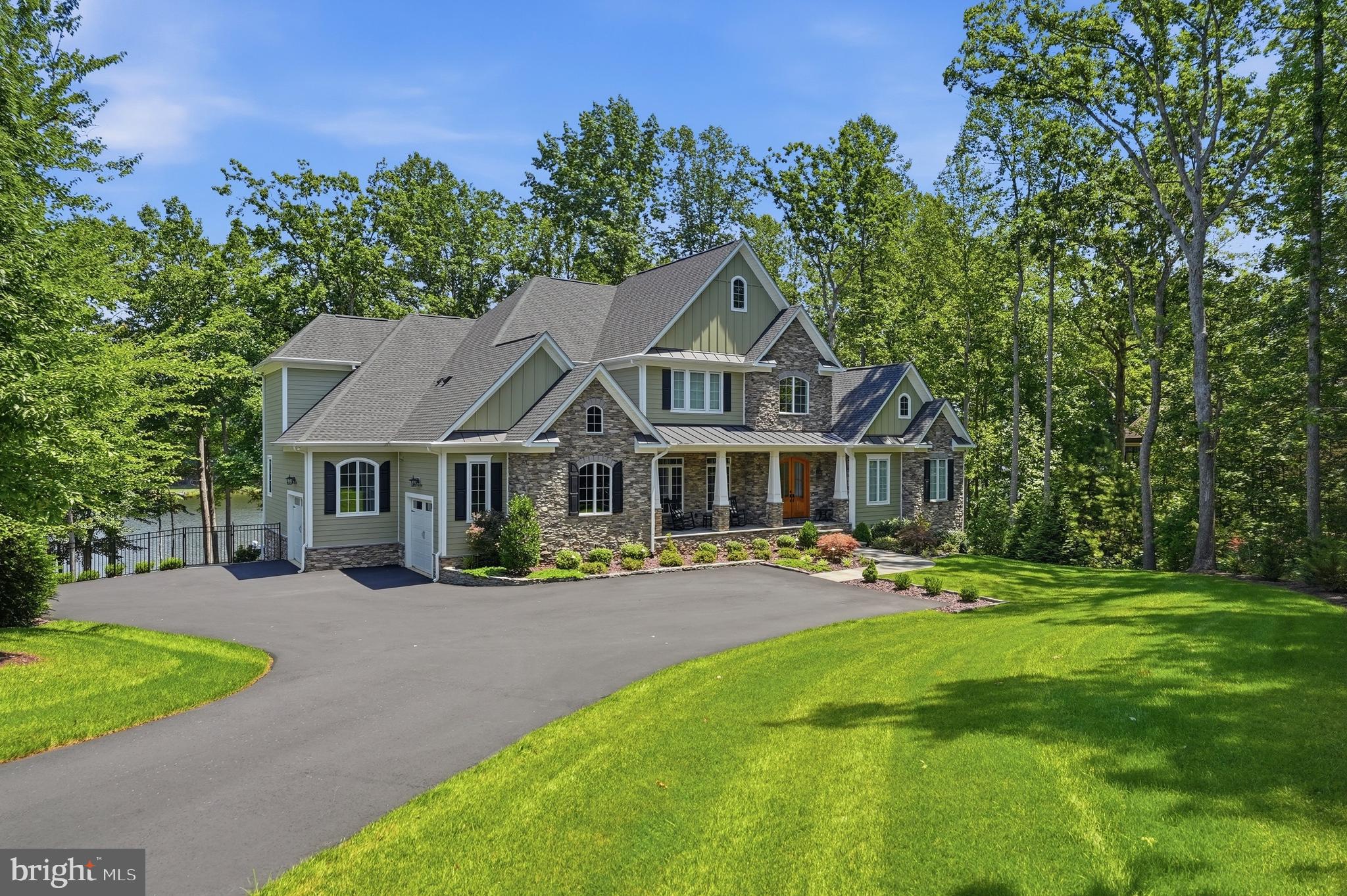 FAWN LAKE - Residential