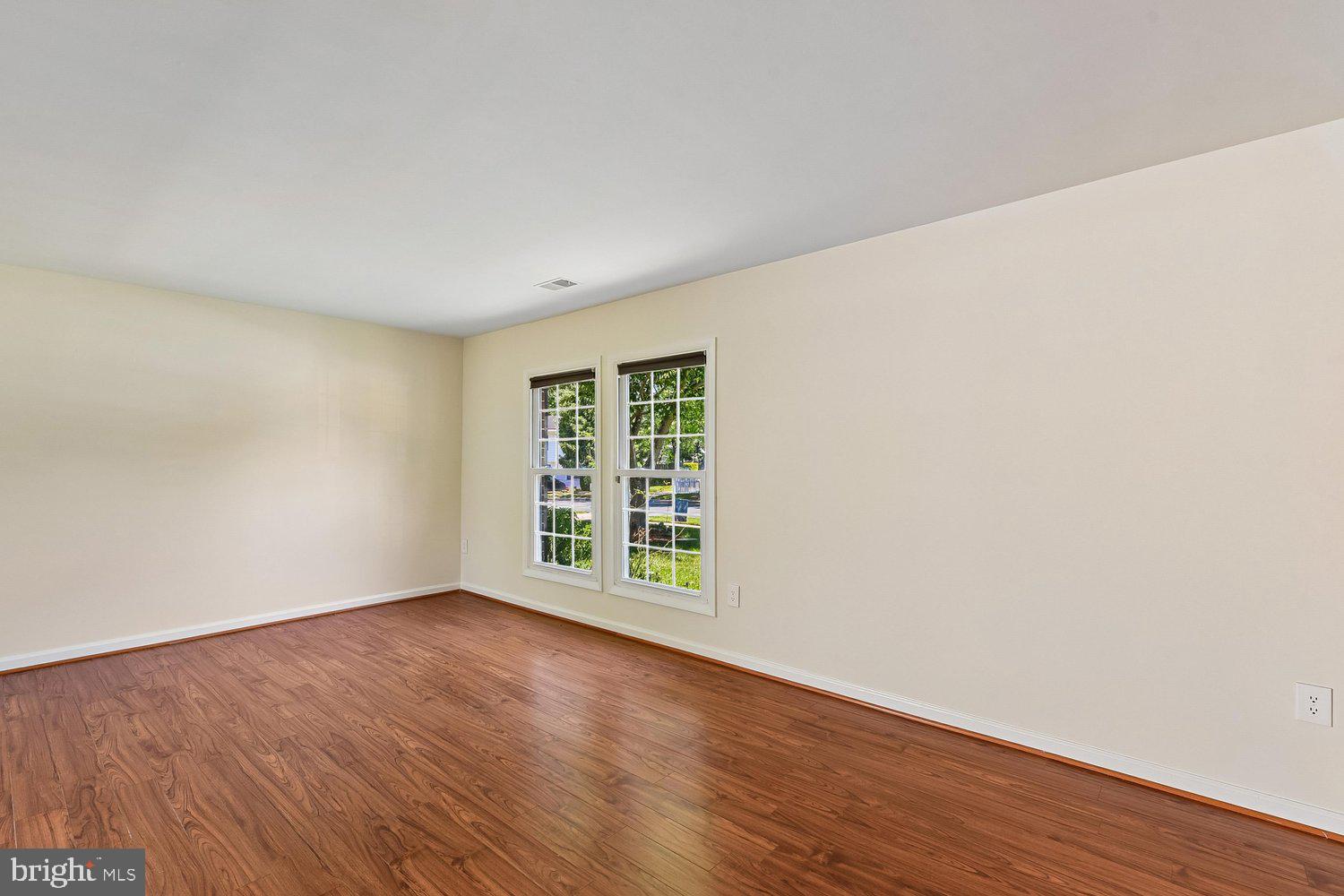 MAPLE RIDGE - Residential