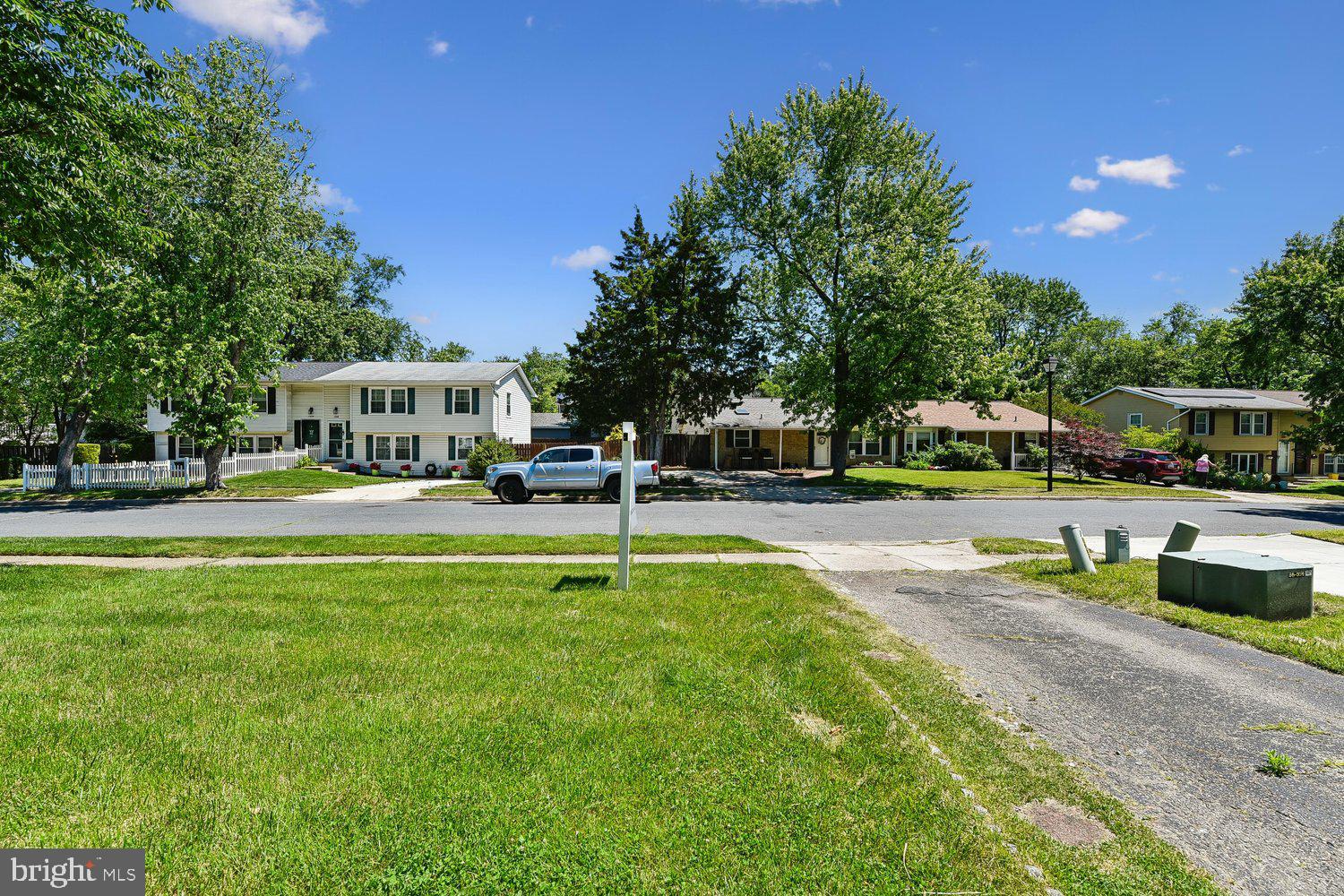 MAPLE RIDGE - Residential