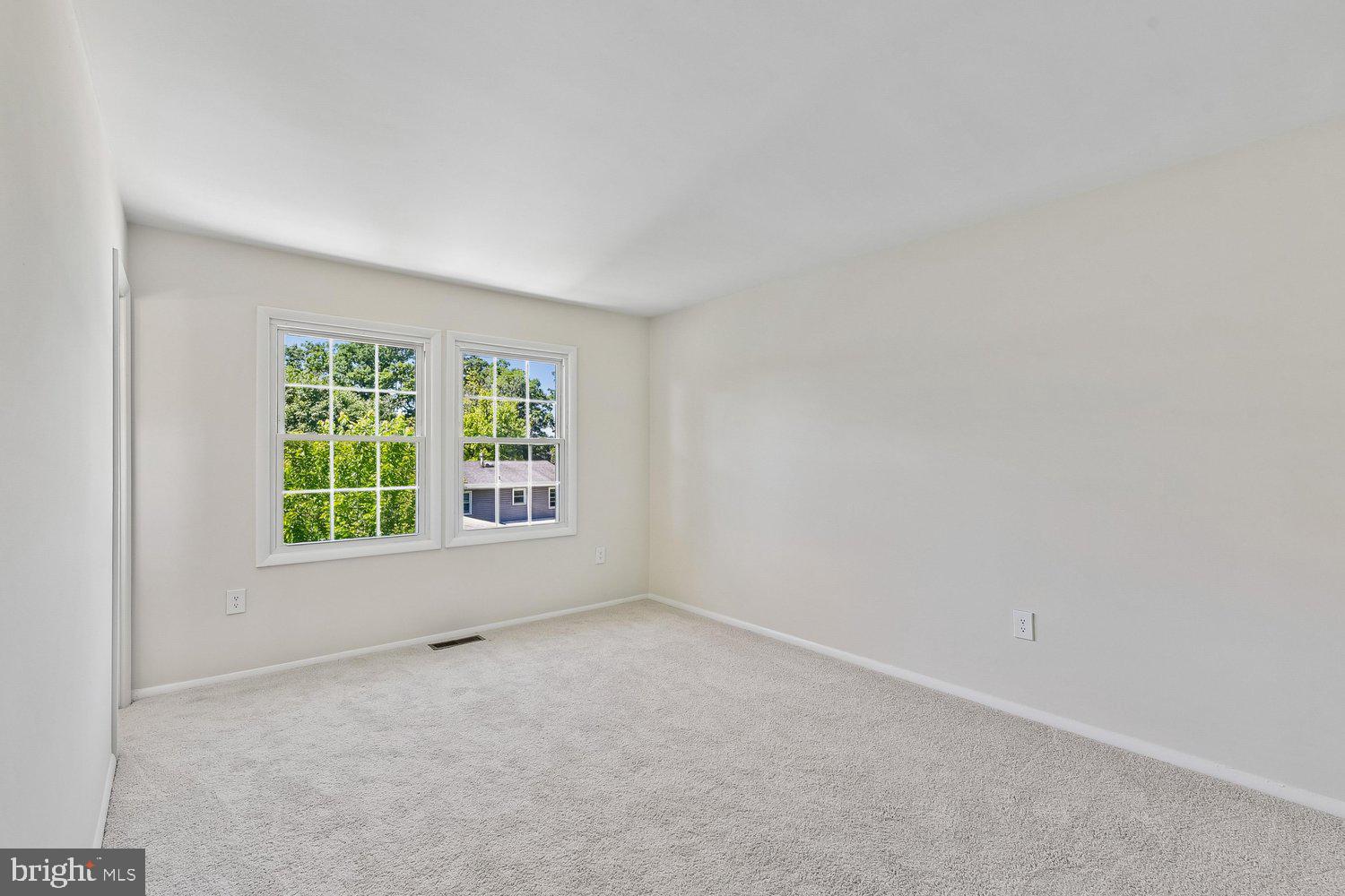MAPLE RIDGE - Residential