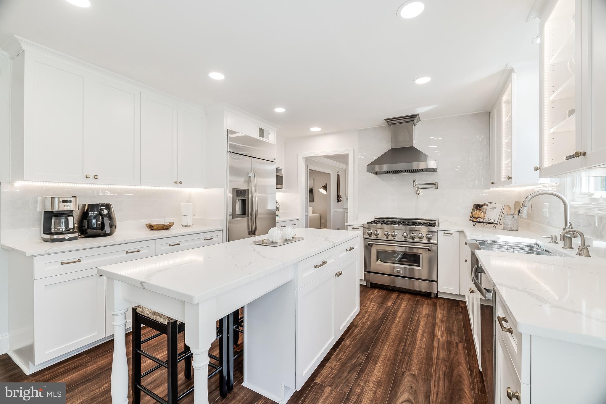 SCOTTS RUN - Residential