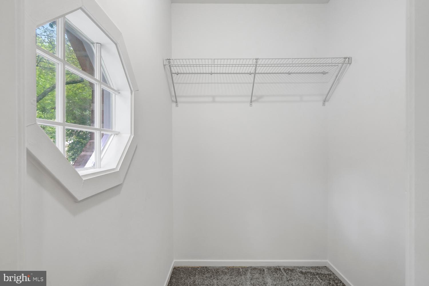 BONIFANT WOODS - Residential