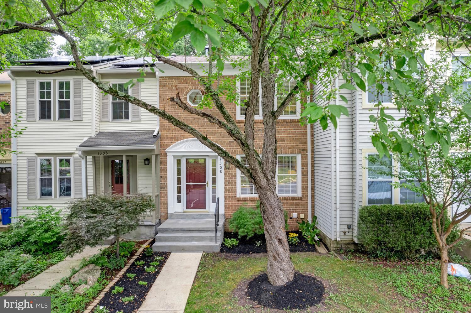 BONIFANT WOODS - Residential