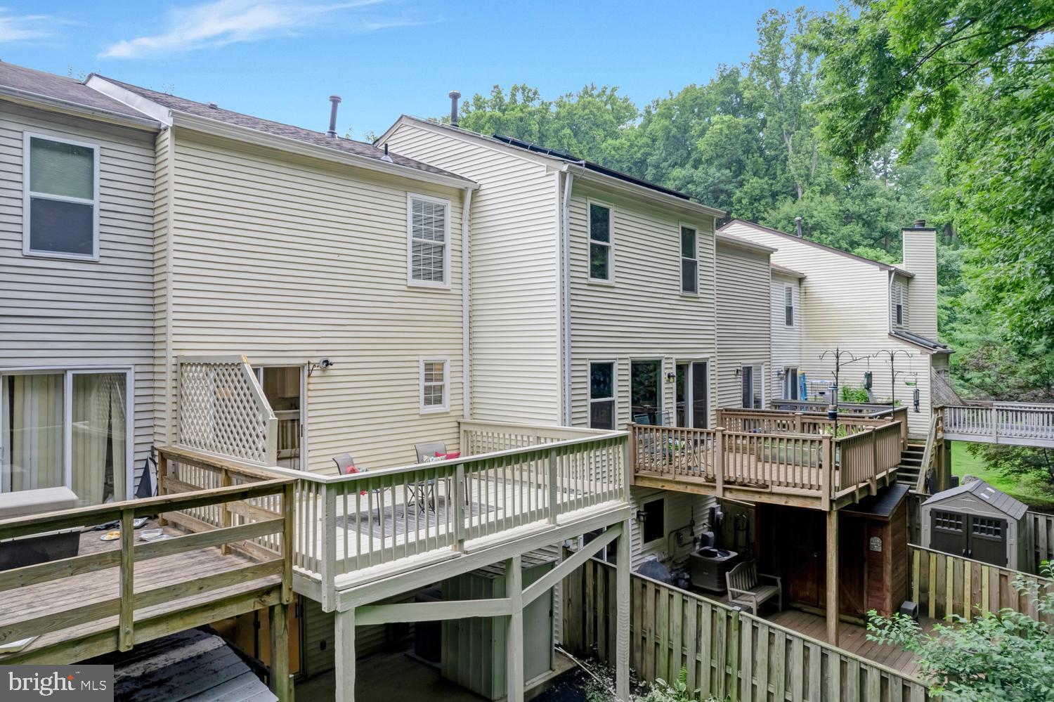 BONIFANT WOODS - Residential