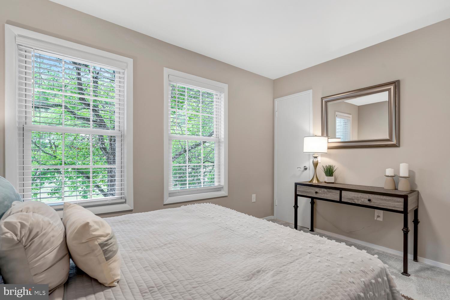 BONIFANT WOODS - Residential