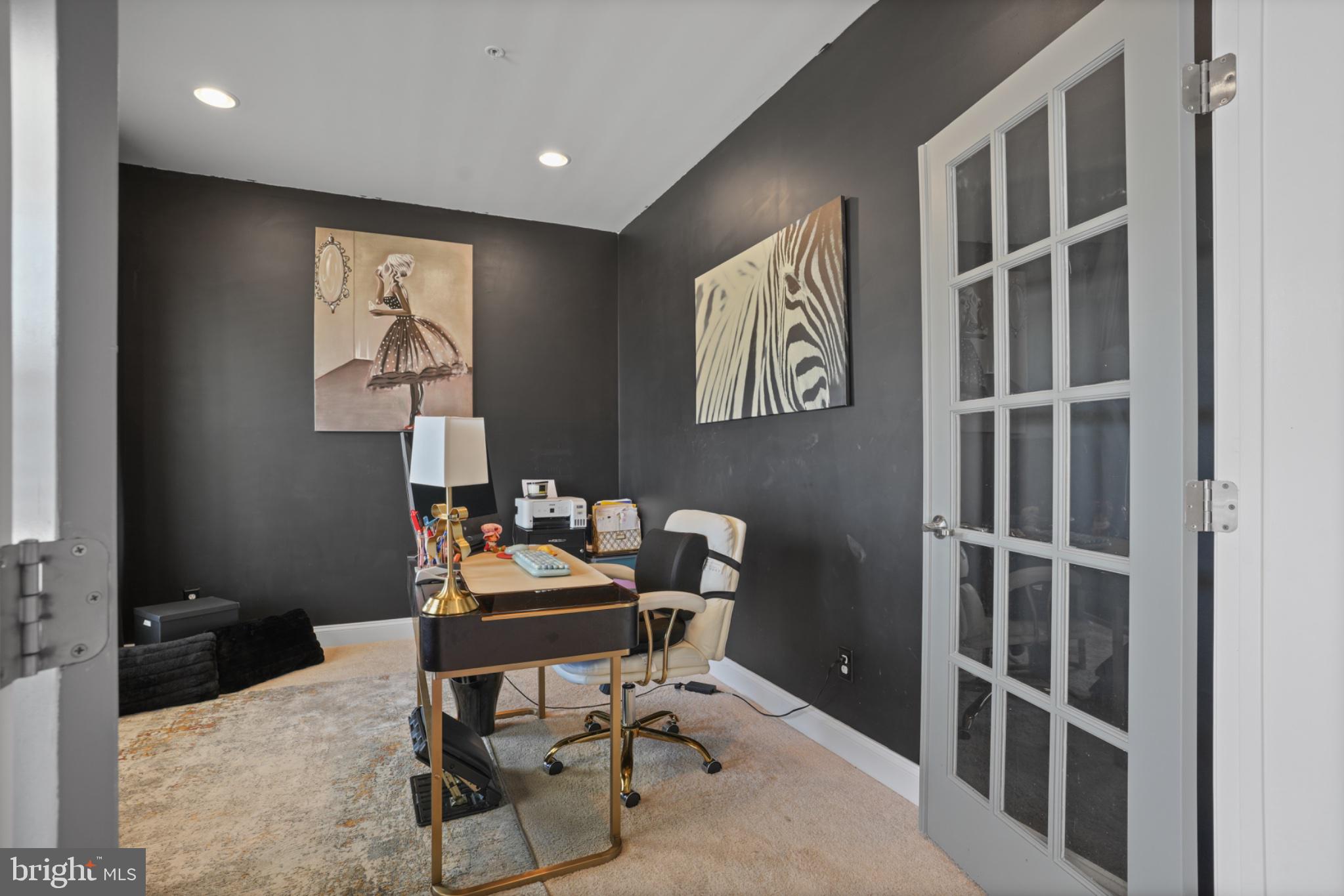 BEECH CREEK - Residential