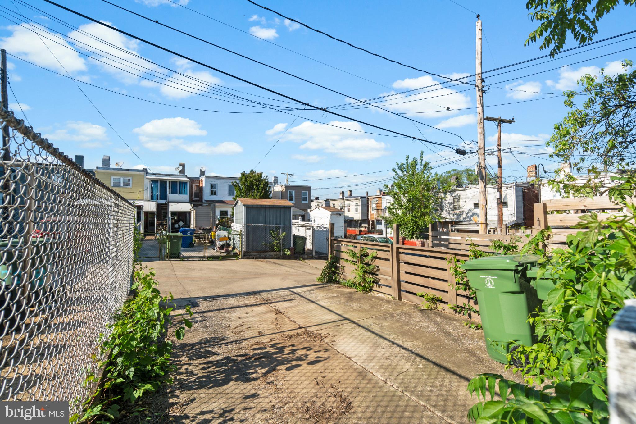 HAMPDEN HISTORIC DISTRICT - Residential Lease