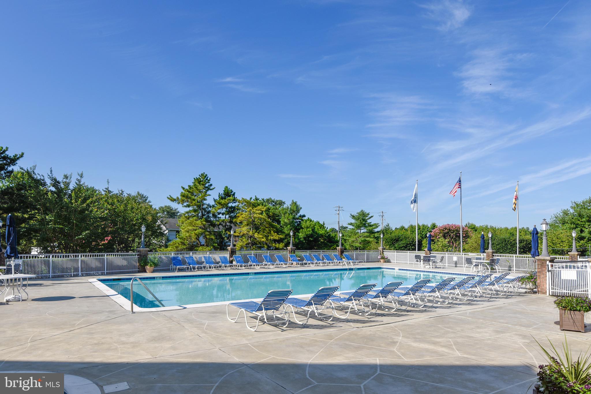 BAYSIDE - Residential Lease
