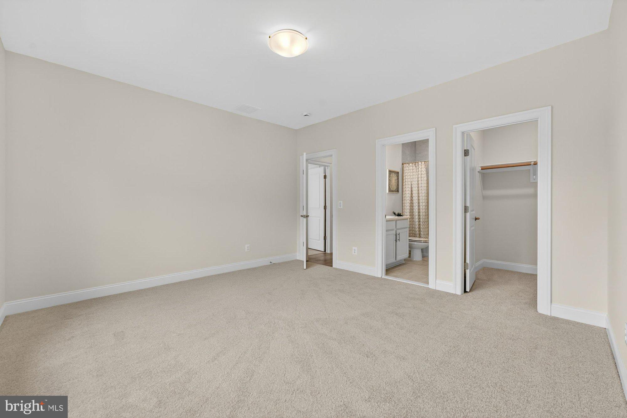 DEVON PARK - Residential
