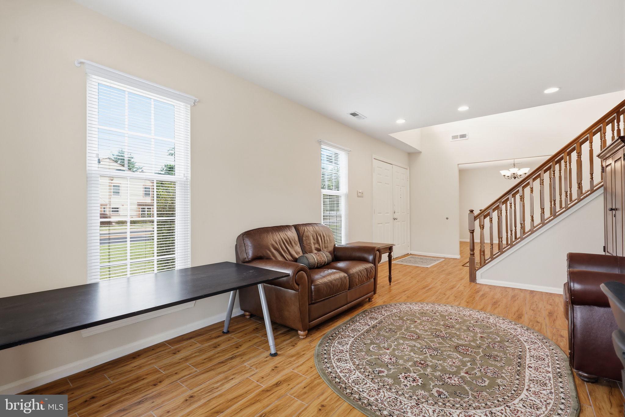 NEWTOWN GRANT - Residential