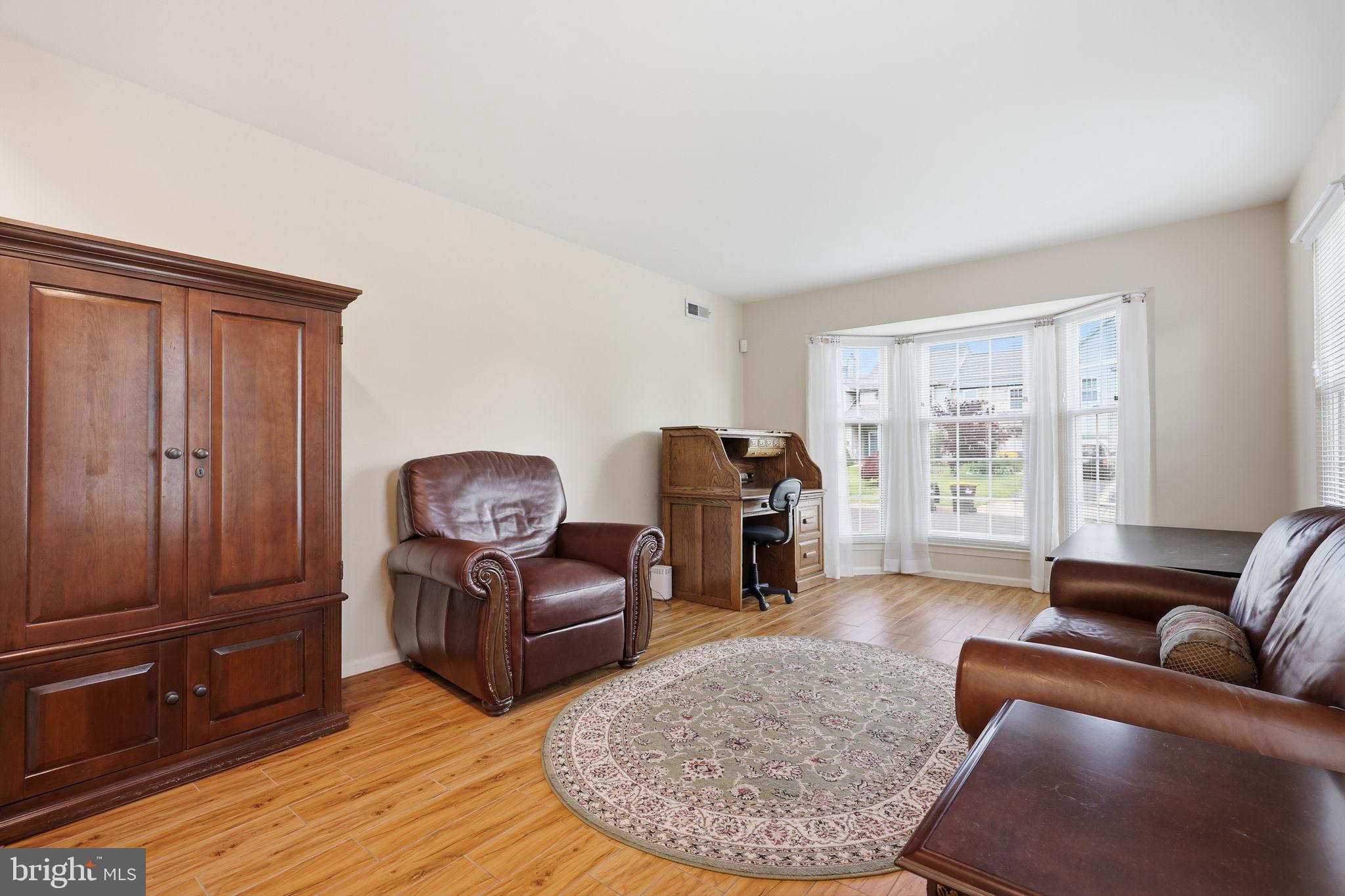 NEWTOWN GRANT - Residential