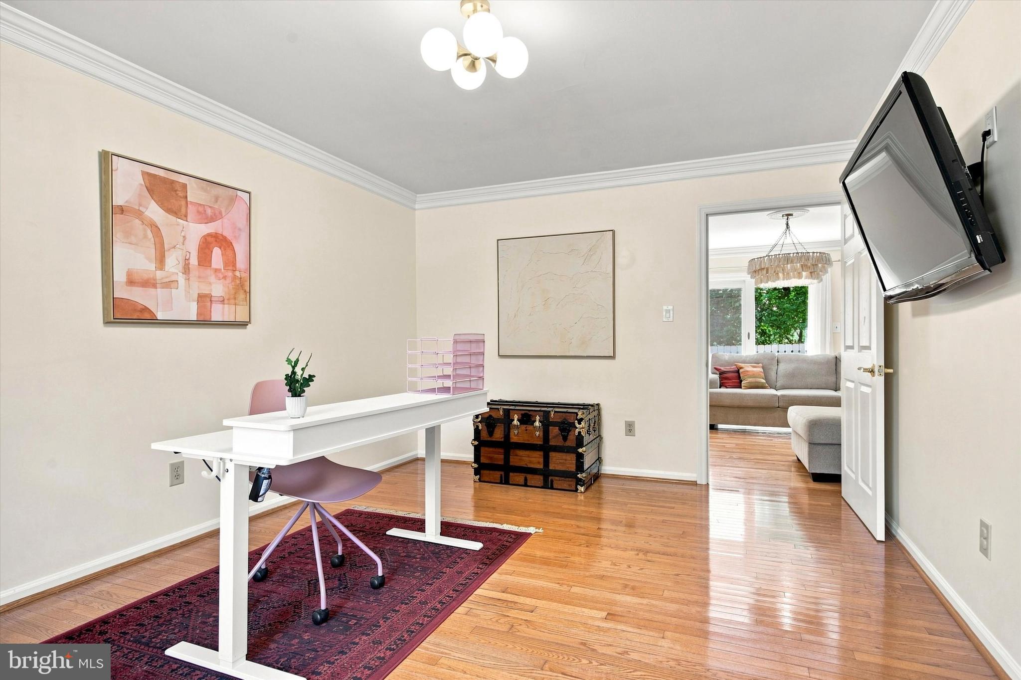 DEERFIELD KNOLL - Residential