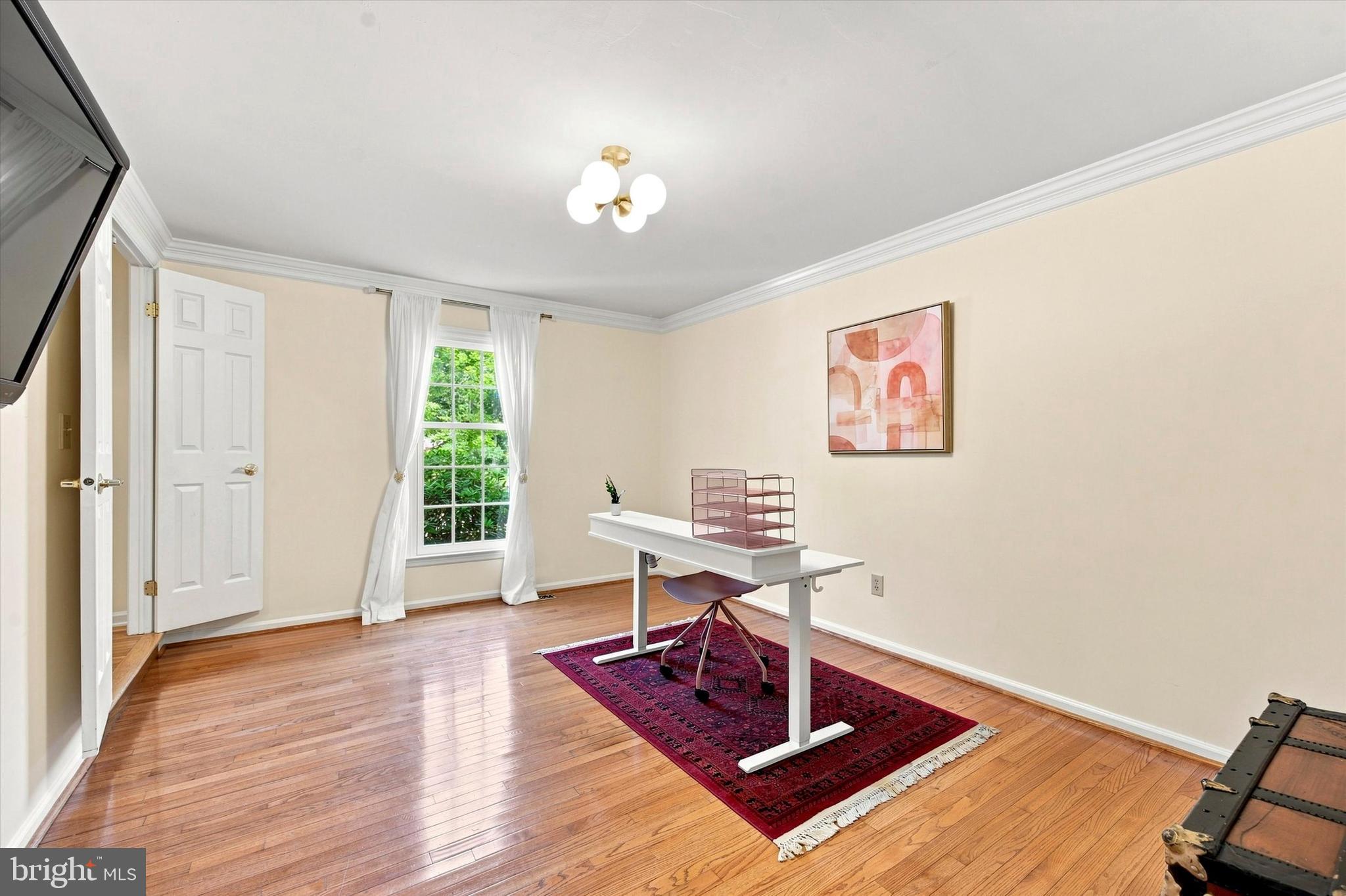 DEERFIELD KNOLL - Residential