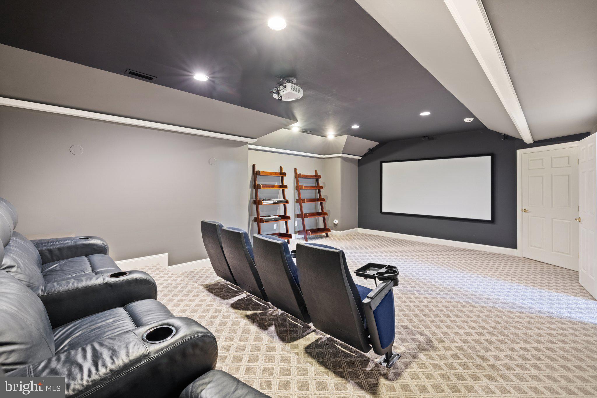 BEACON HILL - Residential