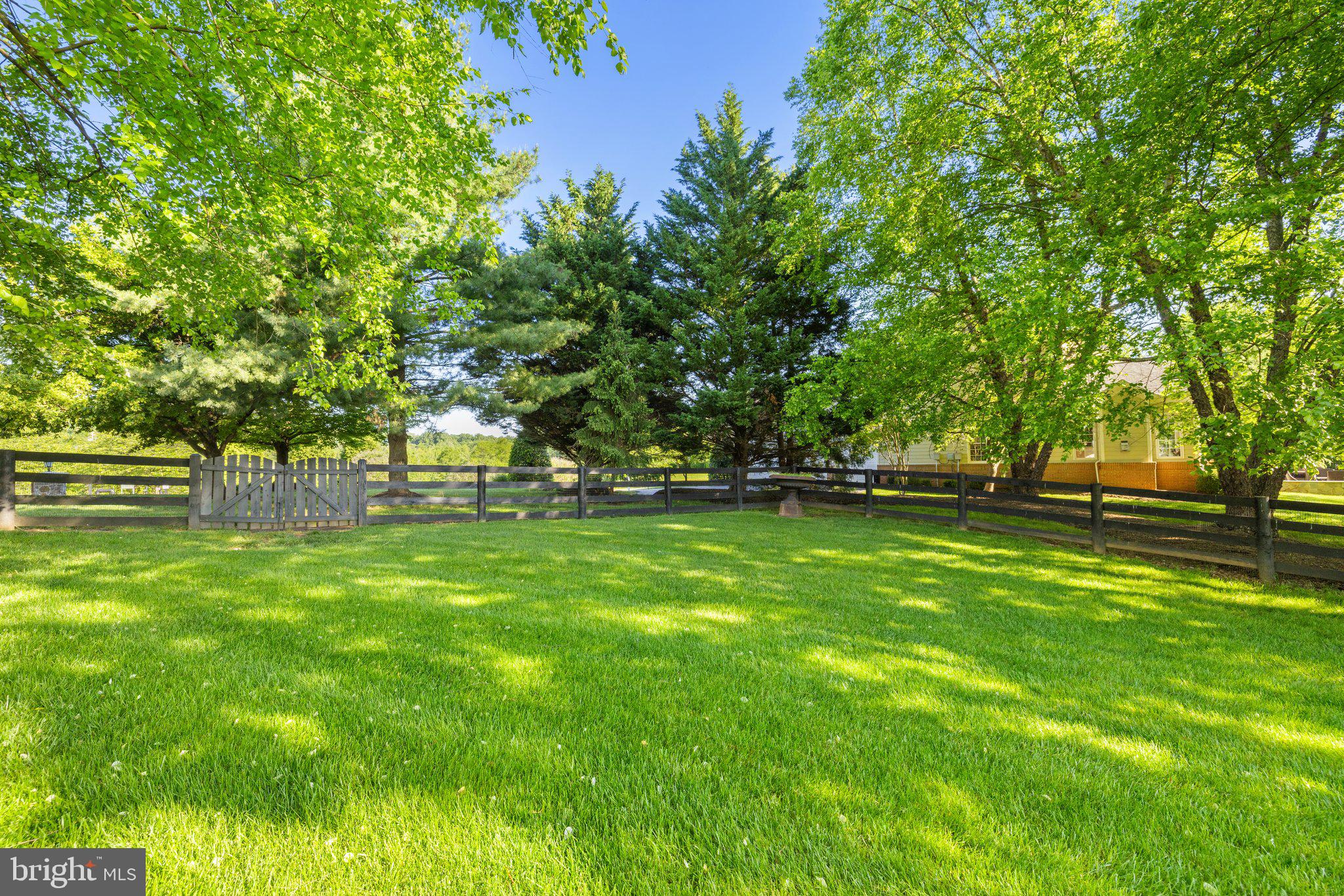 BEACON HILL - Residential