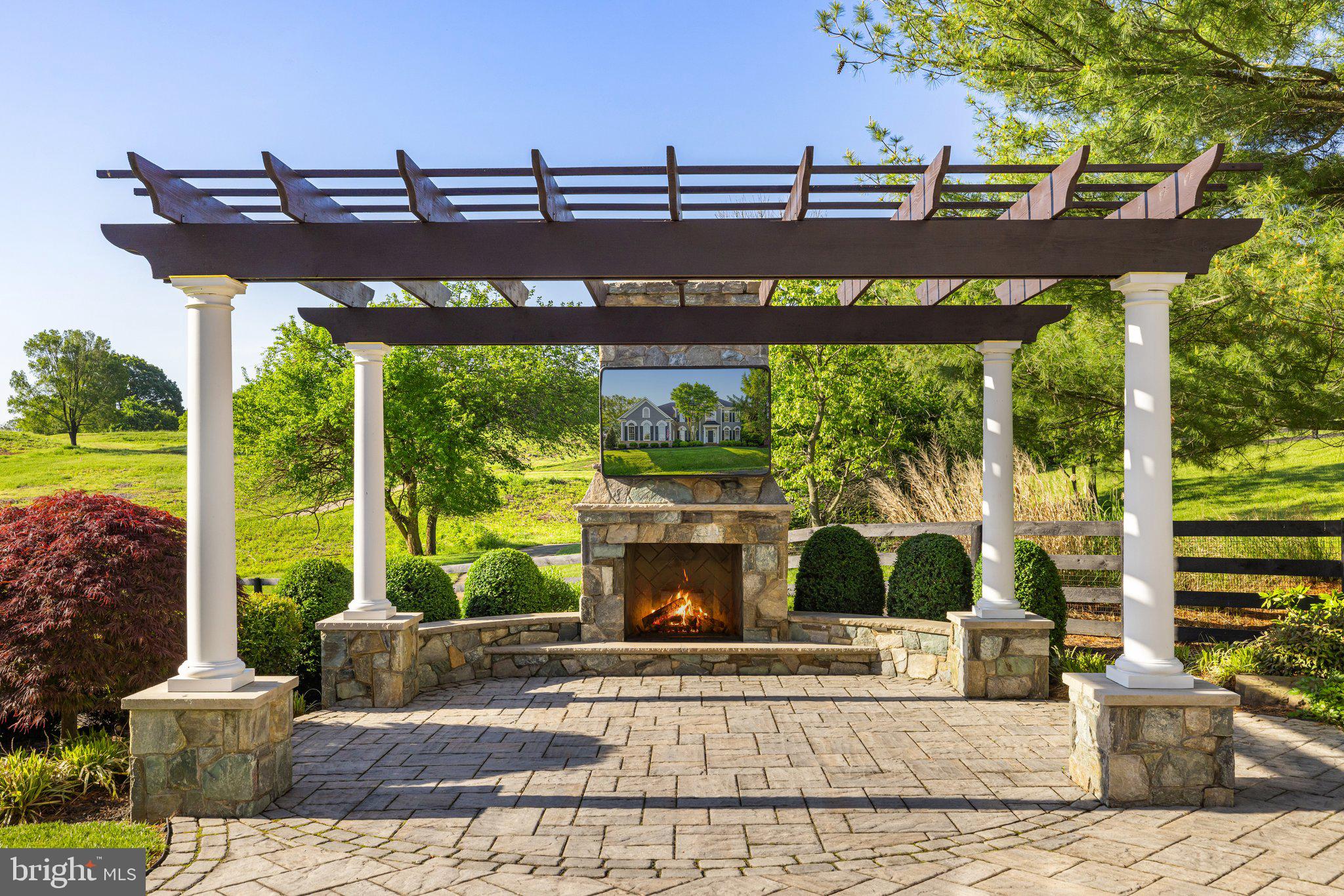 BEACON HILL - Residential